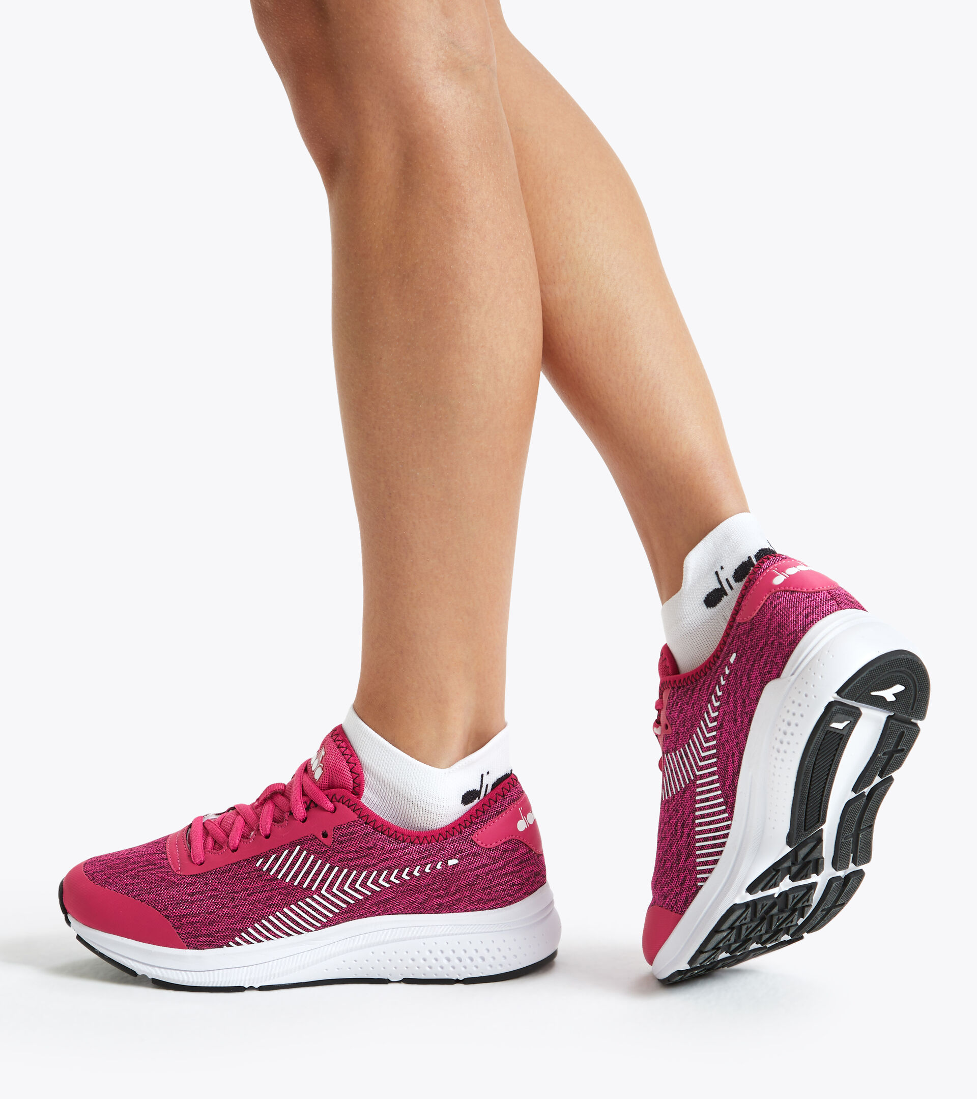 Zapatillas deportivas - Mujer PASSO W MORADO REMOLACHA/BLANCO - Diadora
