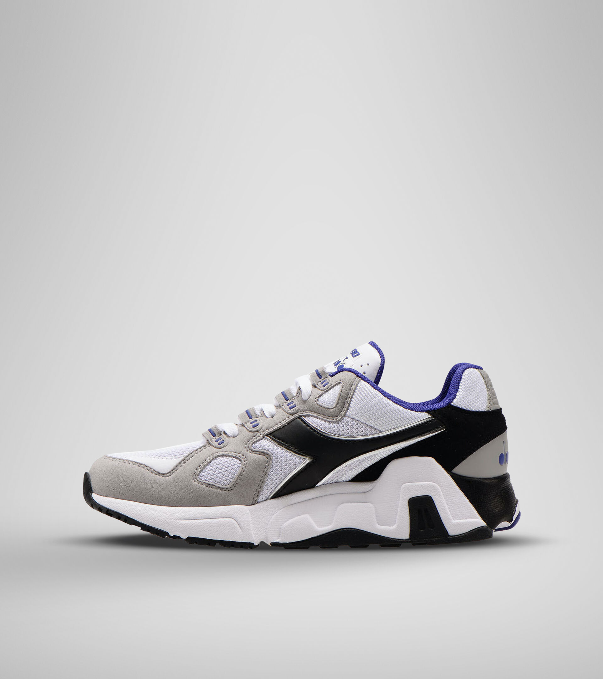 Sports shoe - Men MYTHOS SUEDE WHITE/BLACK/ASH - Diadora