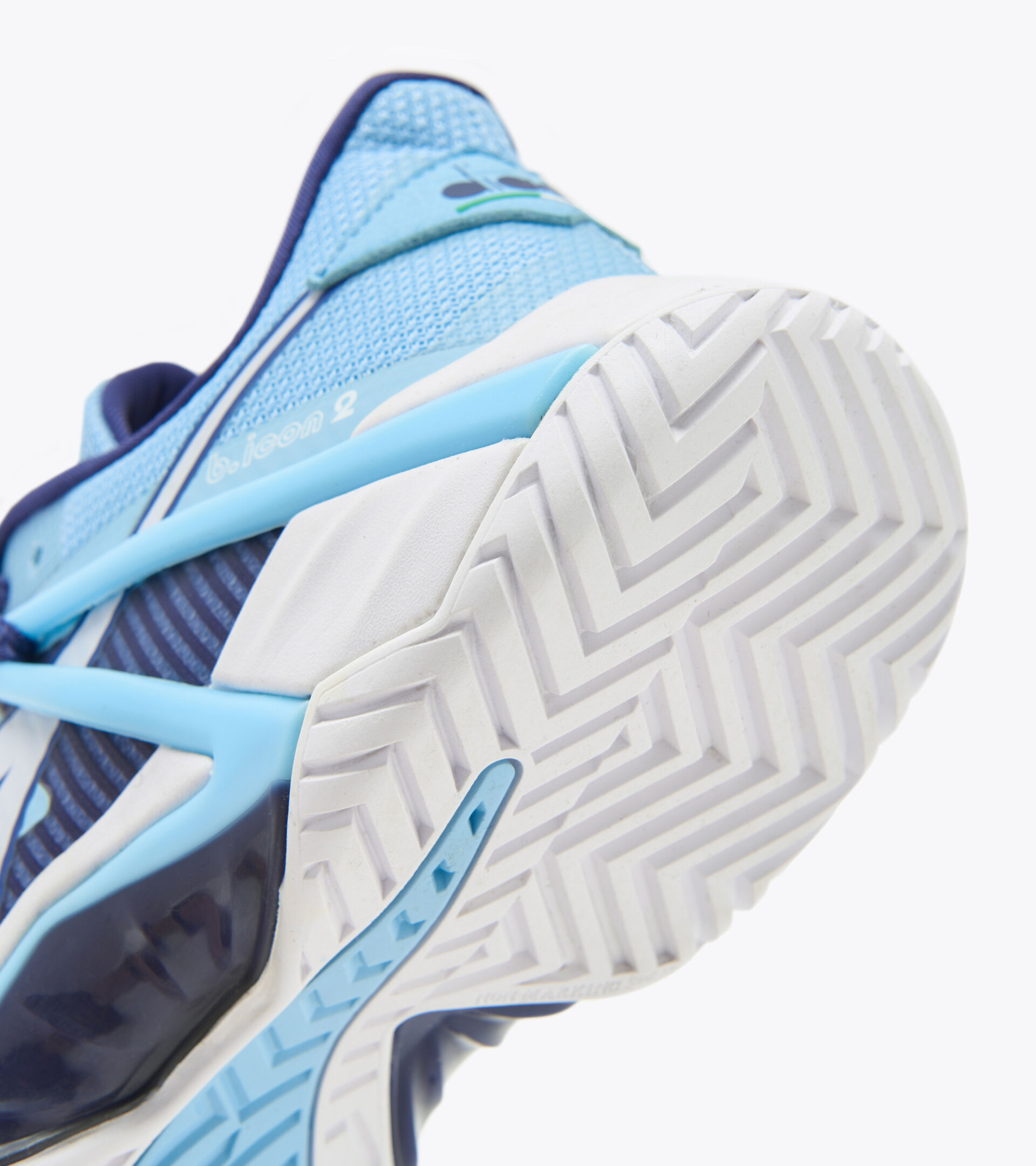 Tennis shoes for clay courts - Women B.ICON 2 W CLAY BRIGHT BABY BLUE/WHITE - Diadora