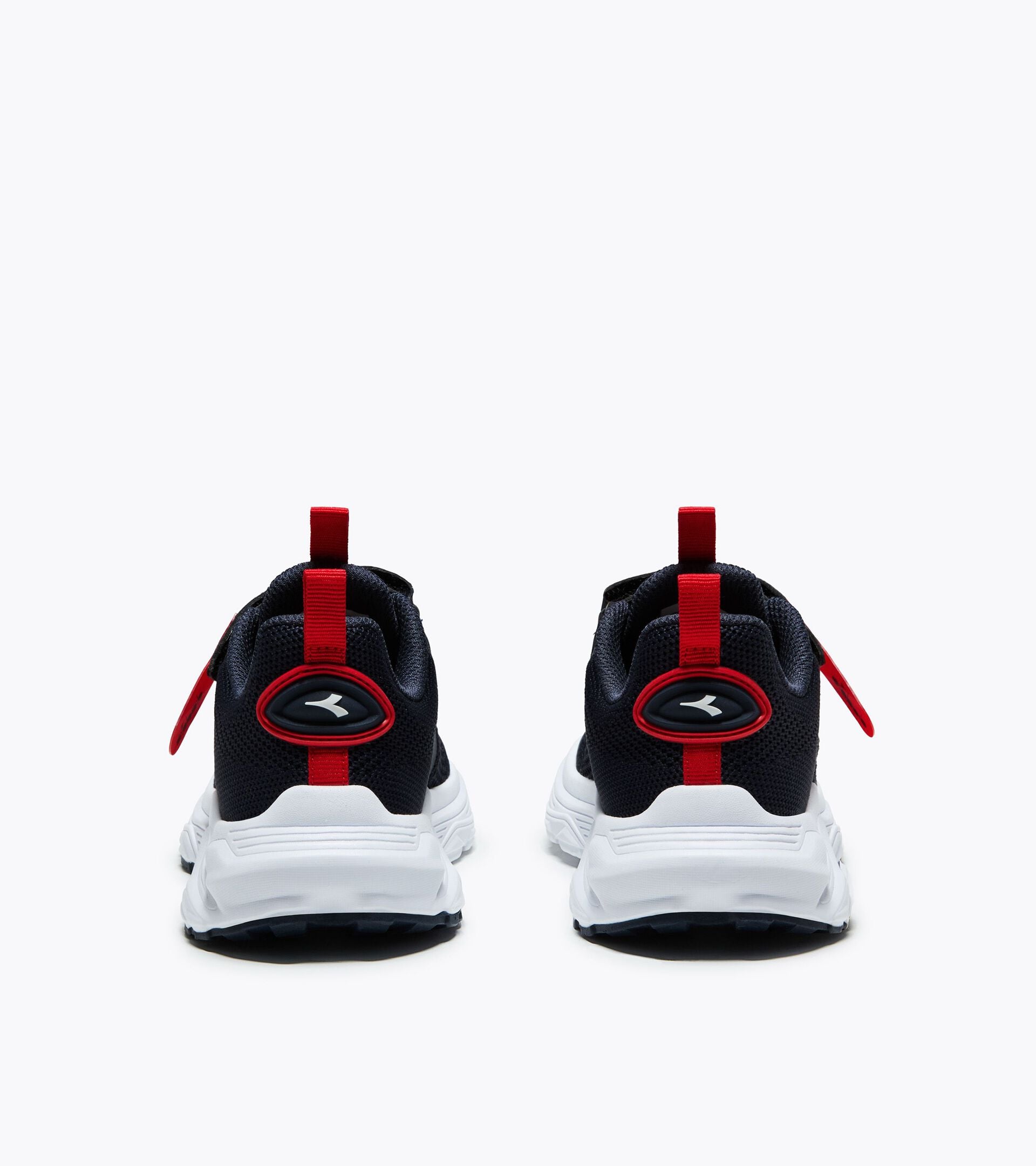 Running shoe - Double lacing system - Junior
 SNIPE 4 JR BLUE CORSAIR/WHITE/FIERY RED - Diadora