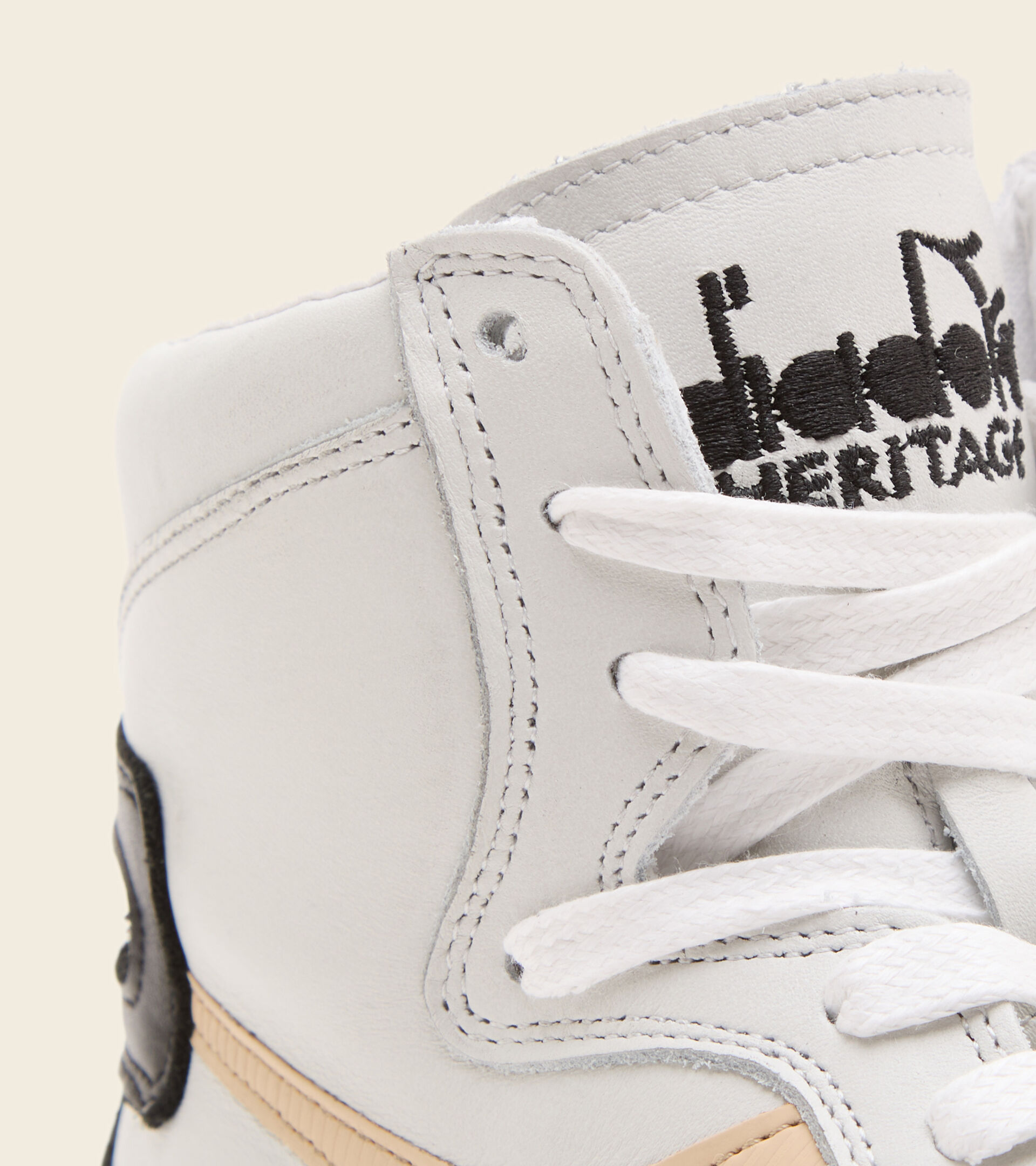Footwear Heritage UNISEX MI BASKET USED BIANCO/BEIGE TE CHAI Diadora