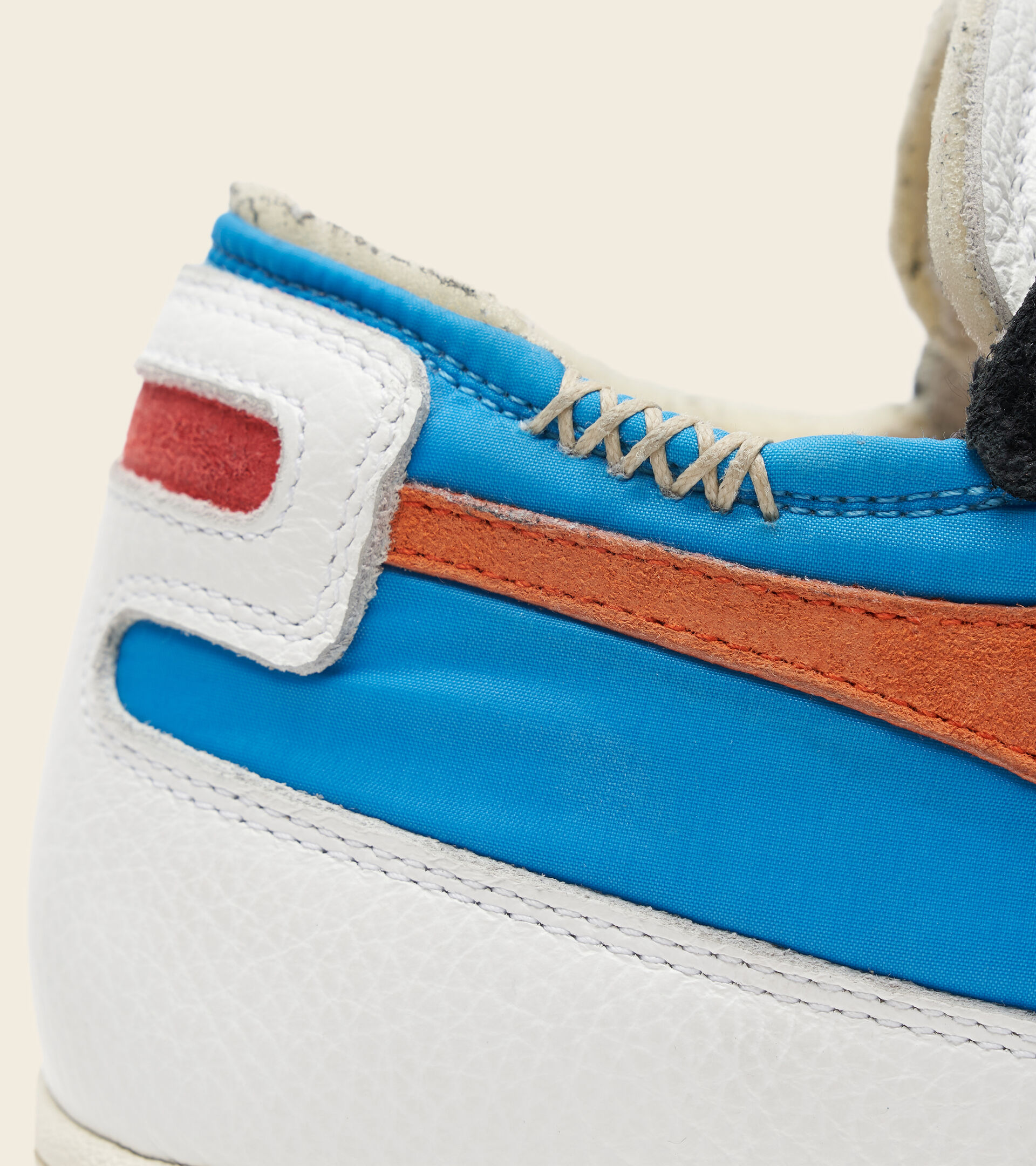 Scarpa Heritage Made in Italy - Unisex MI BASKET ROW CUT MILK BREAKFAST BLU FORTE - Diadora