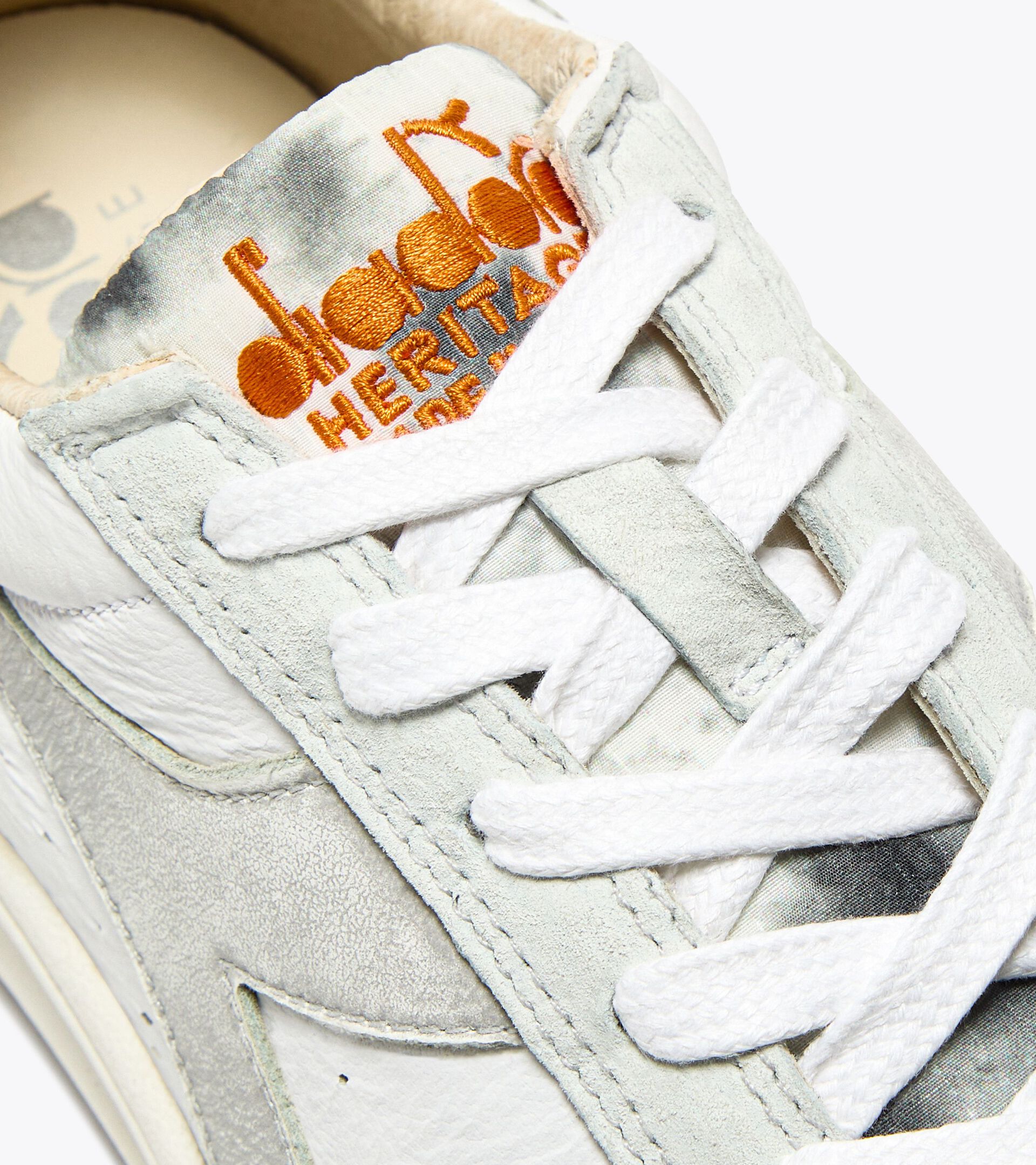 Sneaker Heritage aus Leder - Made in Italy - Für alle Geschlechter B.ELITE FORO USED ITALIA MARSHMALLOW WEISS - Diadora