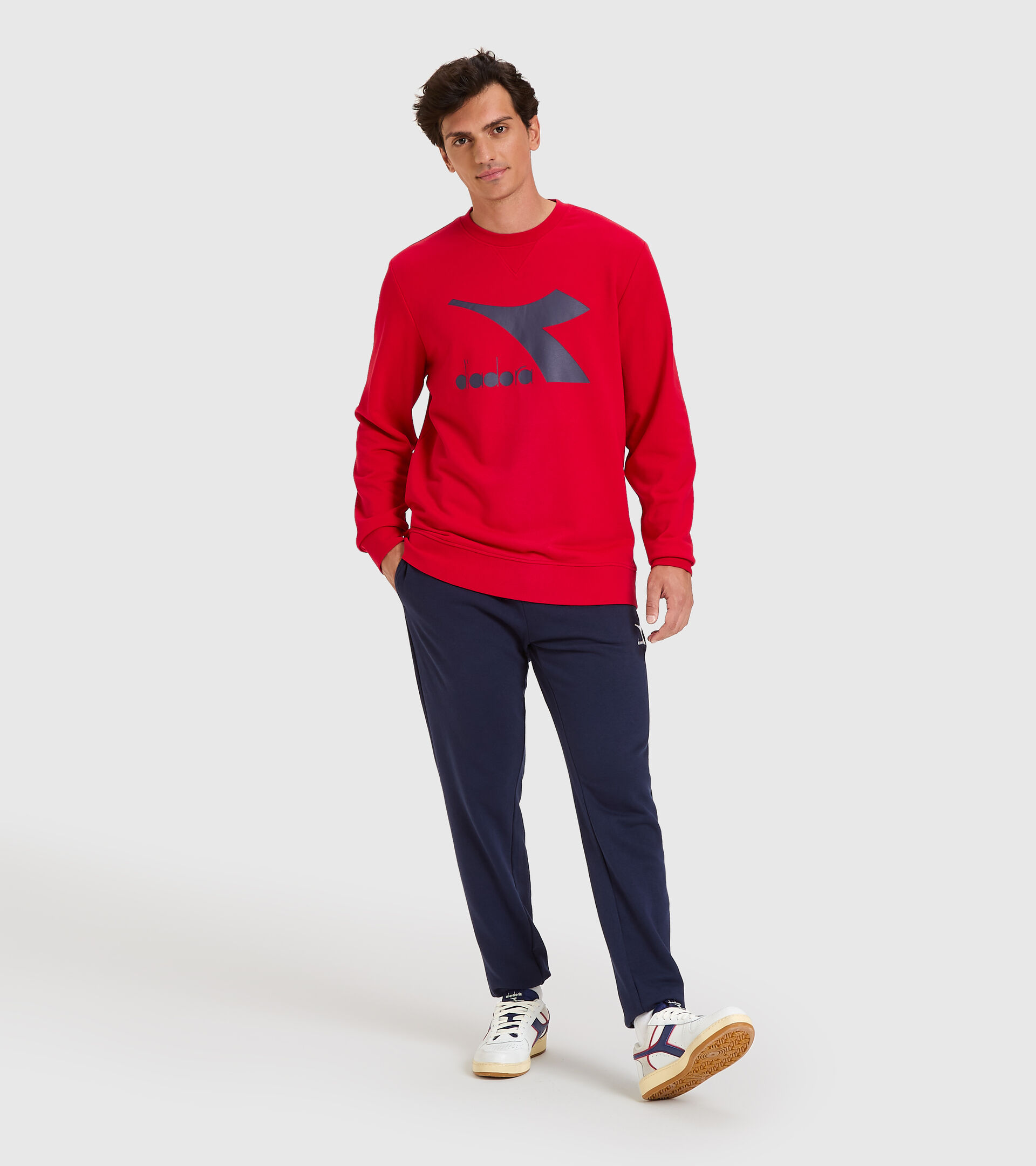 Crew-neck sweatshirt - Men SWEATSHIRT CREW LOGO CHROMIA TANGO RED - Diadora