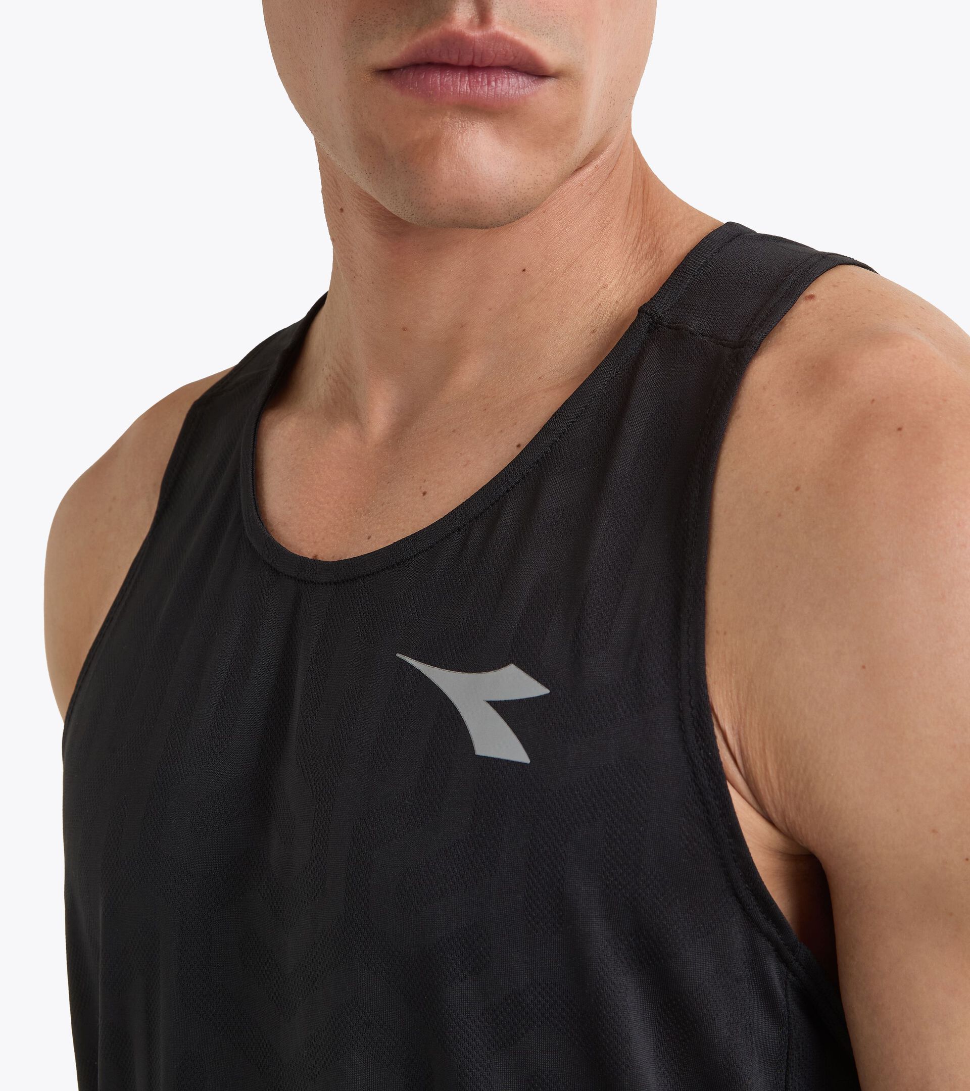 Running tank - Coolcore light fabric - Men’s SUPER LIGHT TANK BLACK - Diadora