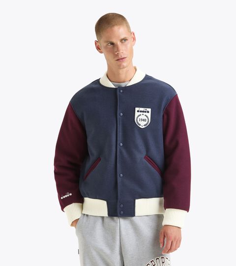 Insulated jacket - Made in italy - Gender Neutral JACKET VARSITY LEGACY OCEANA/MALAGA RED/BUTTER WHT - Diadora