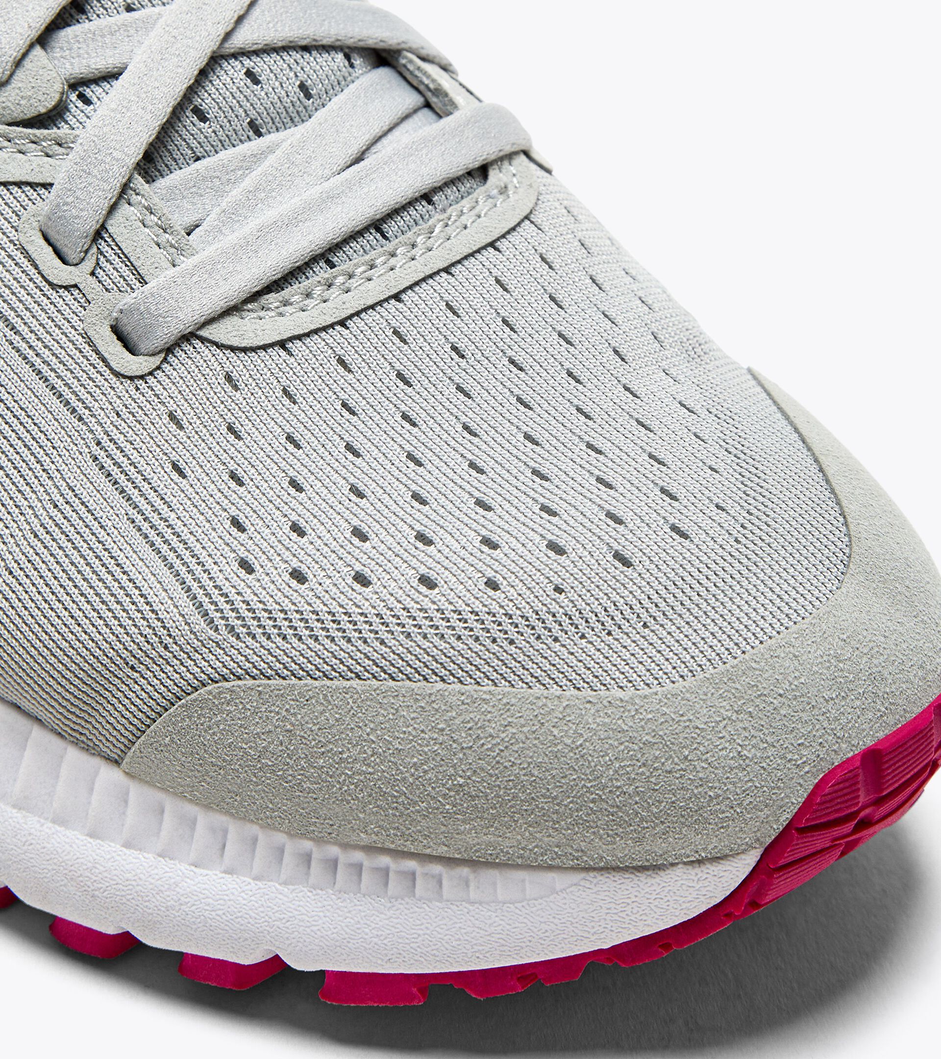 MYTHOS BLUSHIELD VIGORE 2 W Running shoes - Women - Diadora Online Store NL