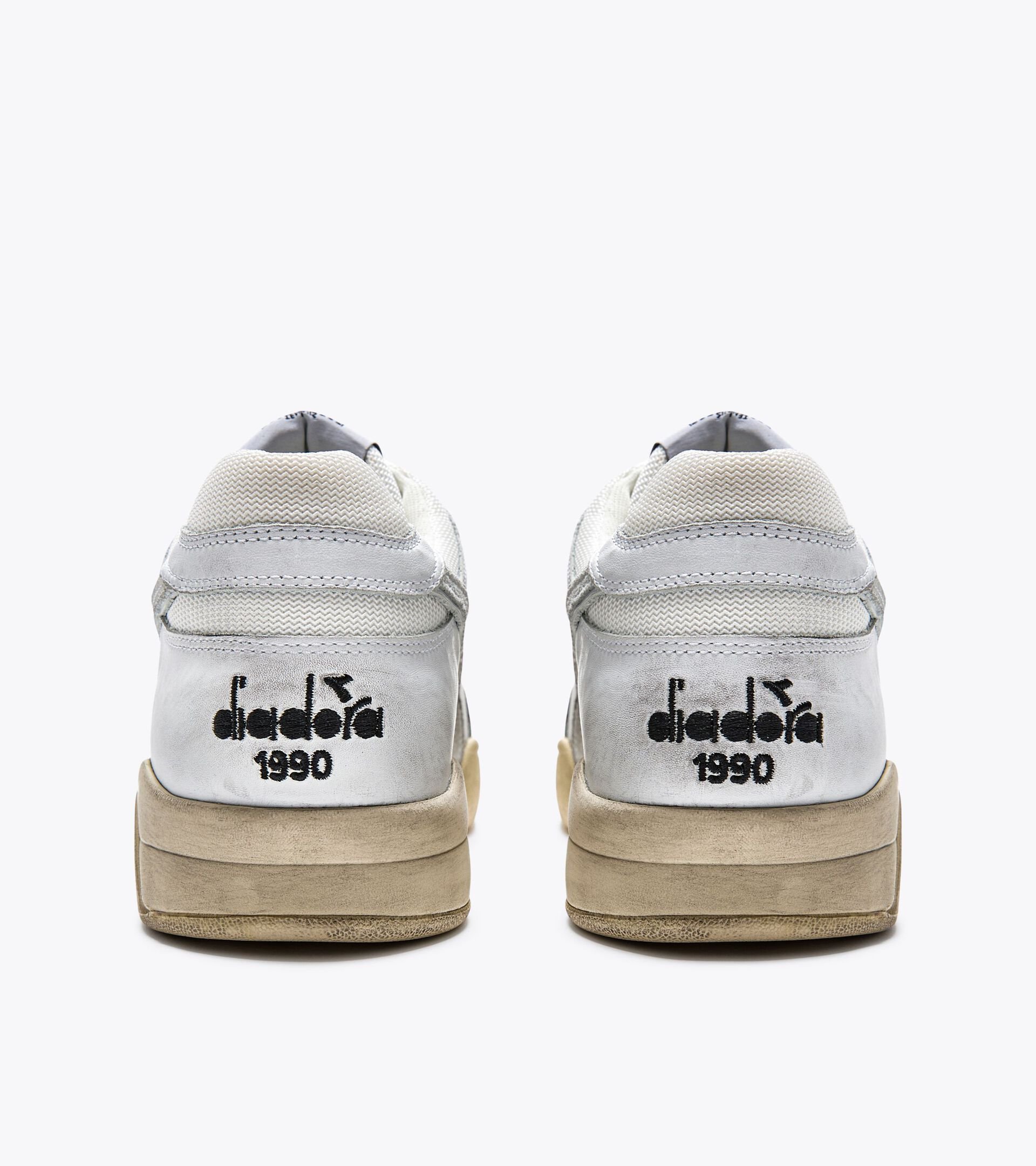 Heritage shoe - All-Gender B.560 USED WHITE - Diadora