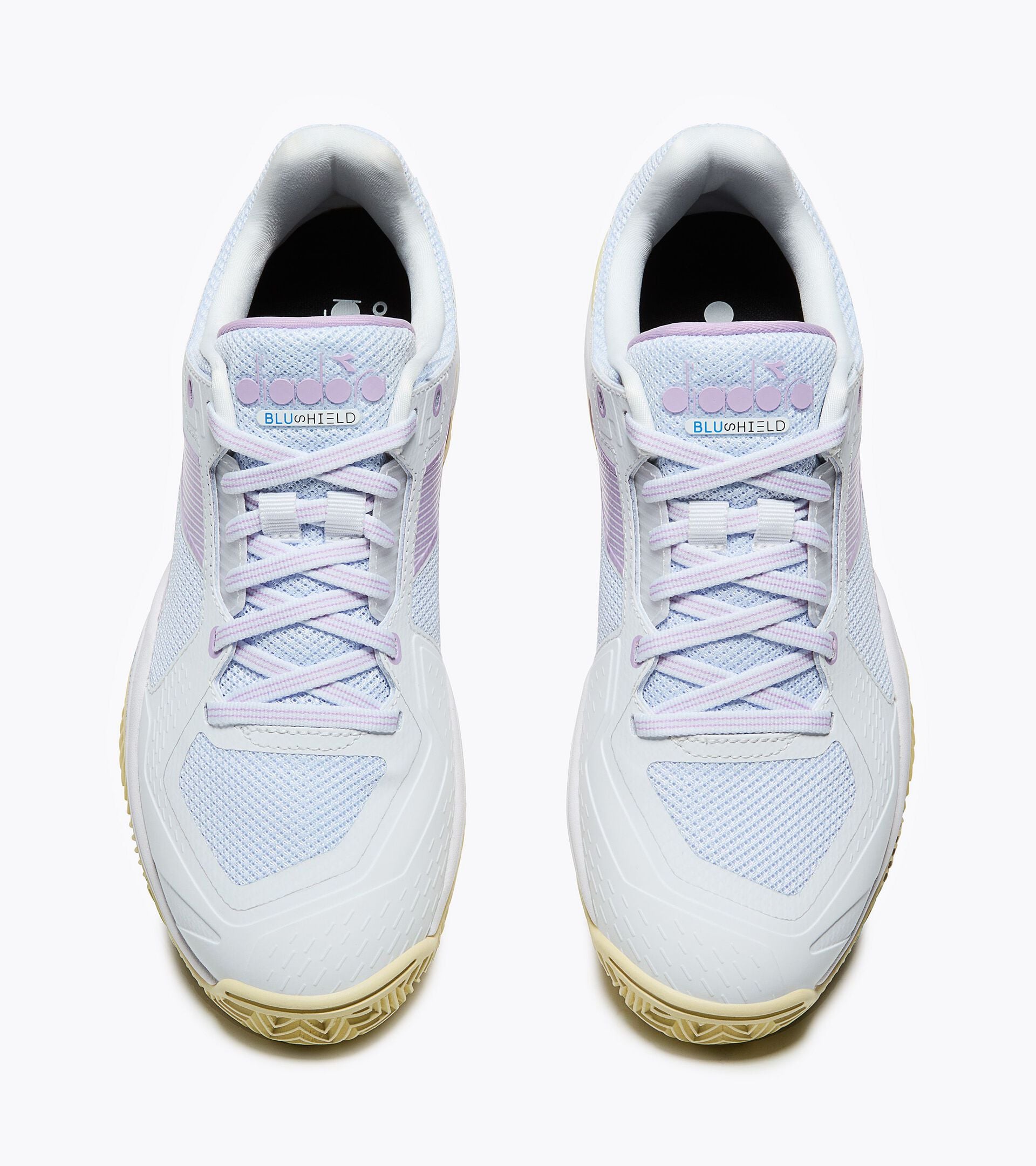 Tennis shoe for clay courts - Protection and cushioning - Women&rsquo;s
 BLUSHIELD TORNEO 3 W CLAY WHITE/ORCHID BLOOM - Diadora