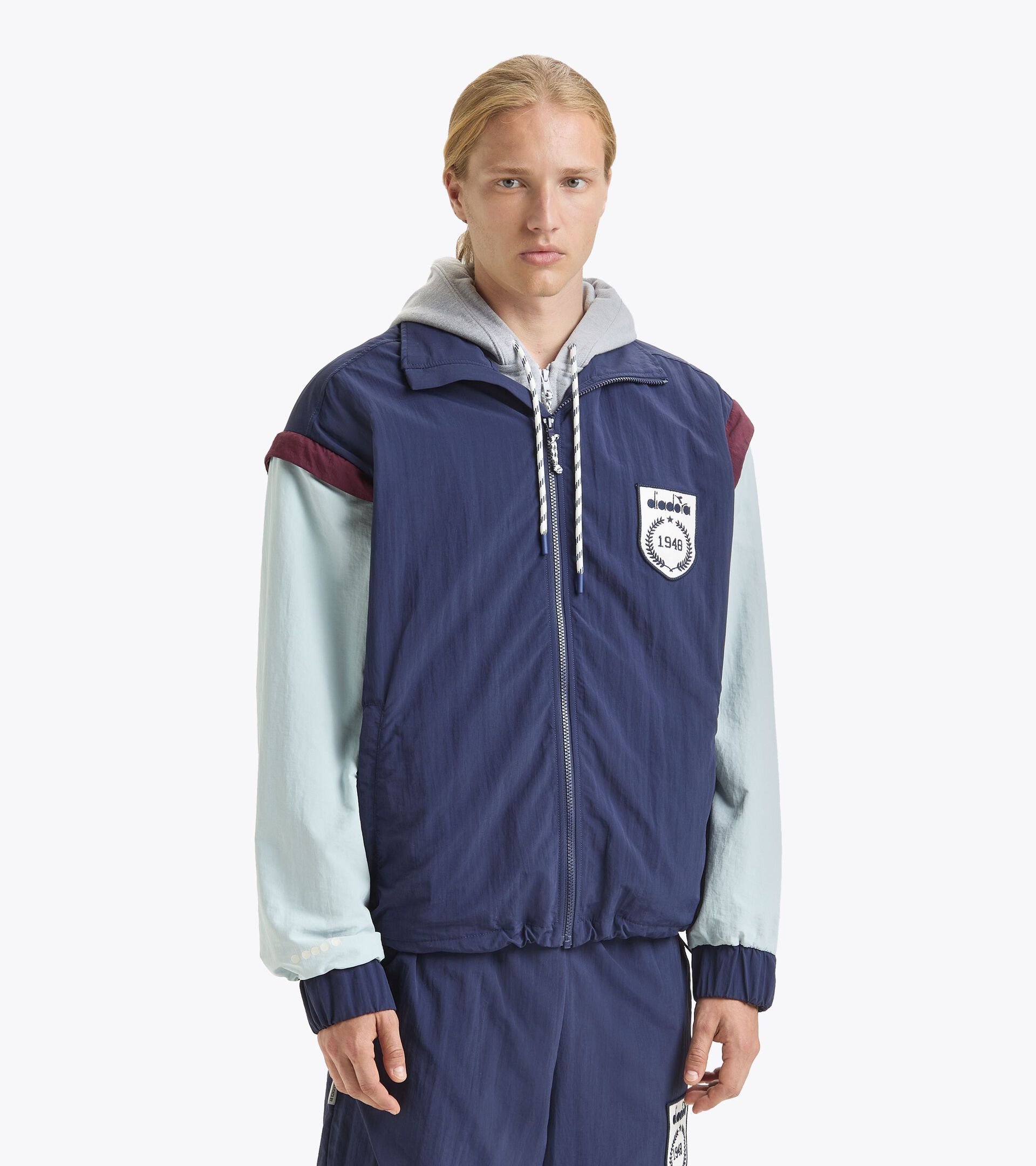 Track Jacket - Made in Italy - Gender neutral TRACK JACKET LEGACY OCEANO/EDIFICIOS ALTOS/VINO WI - Diadora