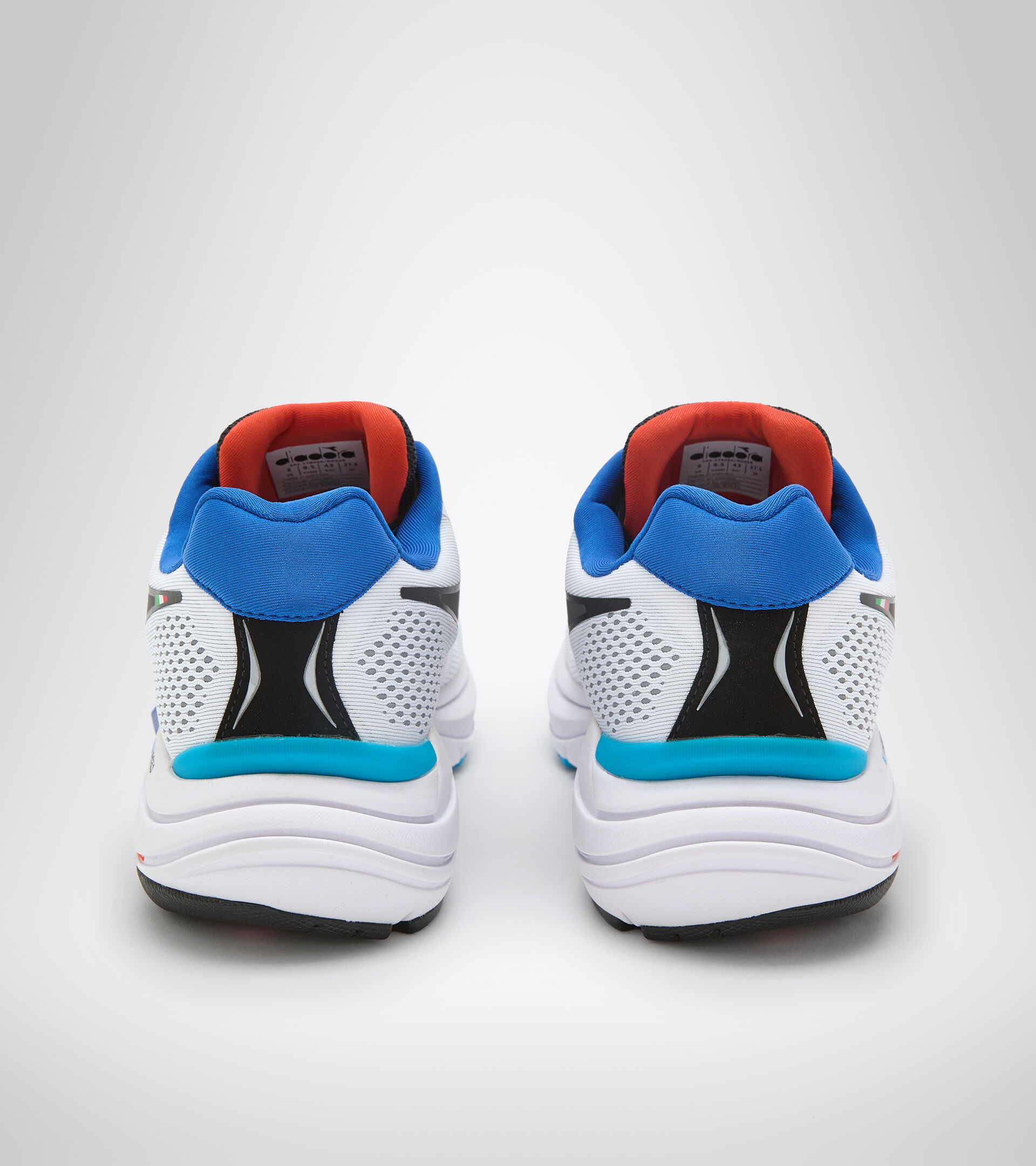 Running shoes - Men MYTHOS BLUSHIELD 7 VORTICE WHITE/BLACK/TURKISH SEA - Diadora
