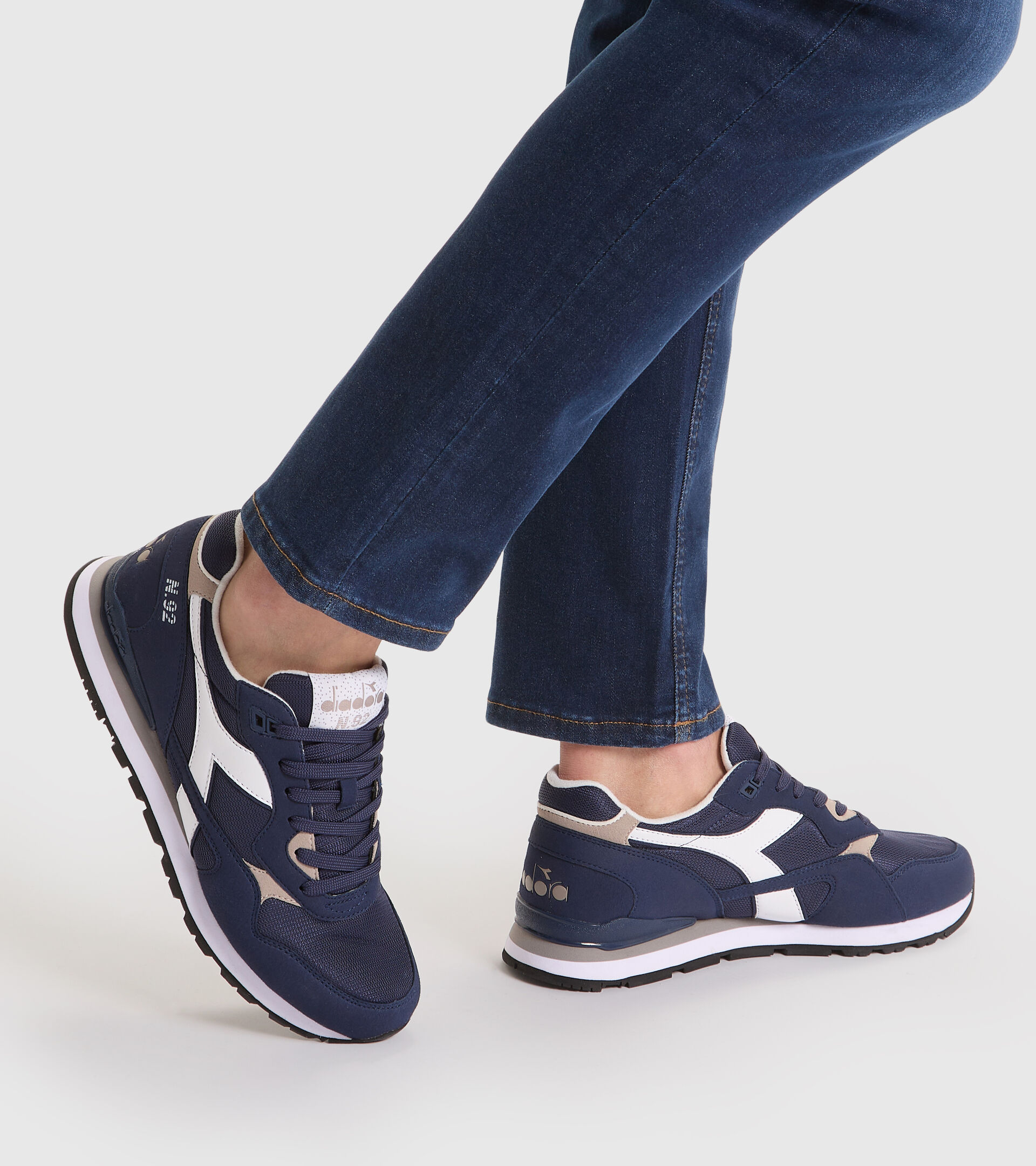 Trainer - Men N.92 BLACK IRIS/ATMOSPHERE - Diadora