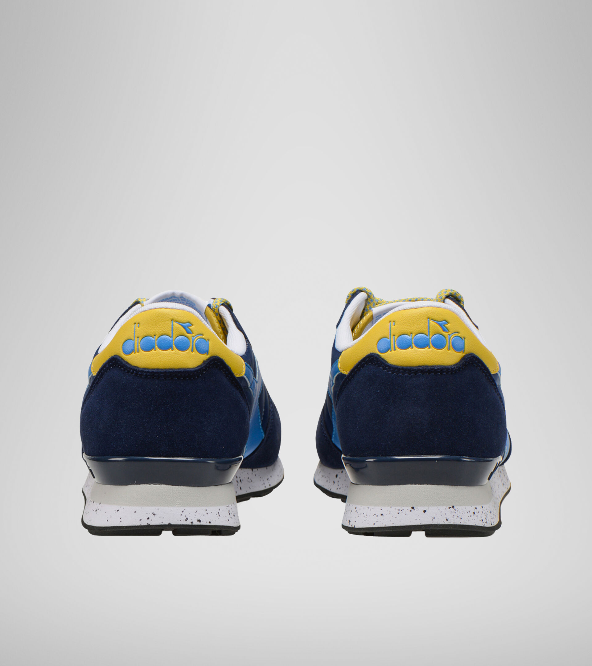 Sports shoe - Unisex CAMARO OUTDOOR ENSIGN BL/AZURE BL/MISTED YLLW - Diadora