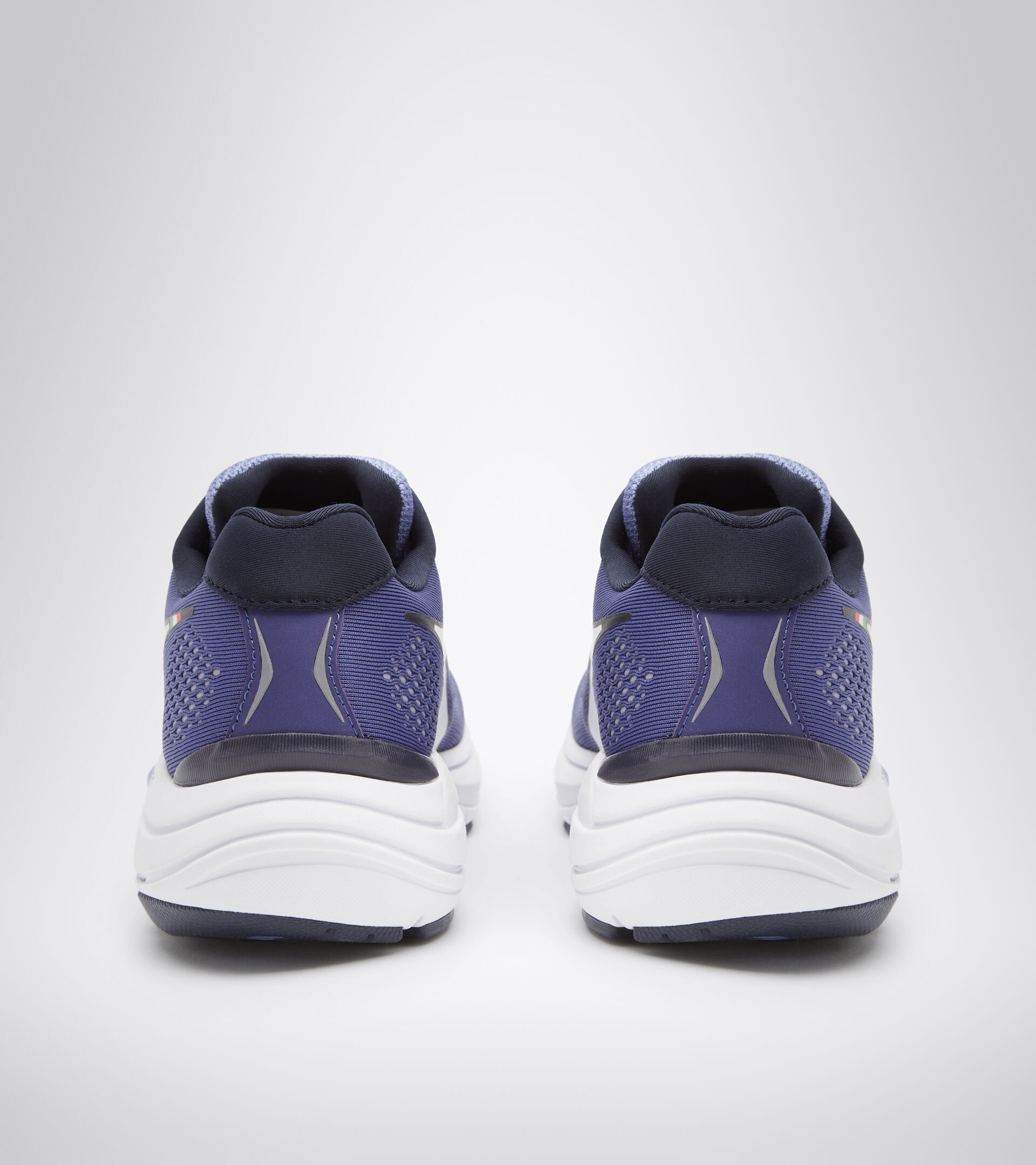 Running shoes - Women MYTHOS BLUSHIELD 7 VORTICE W NAVY BLUE/WHT/DEEP PERIWINKLE - Diadora