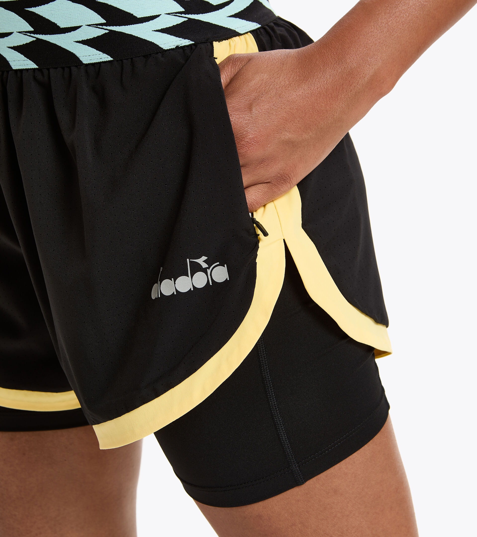 Apparel Sport DONNA L. DOUBLE LAYER SHORTS NEGRO Diadora