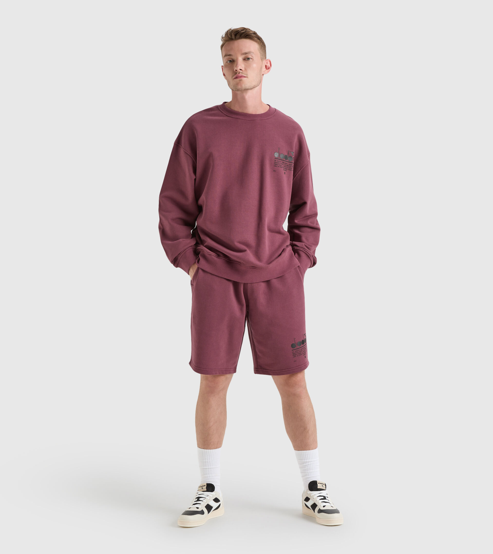 Sweatshirt aus Baumwolle - Unisex SWEATSHIRT CREW MANIFESTO VERNICHTET VIOLETT - Diadora