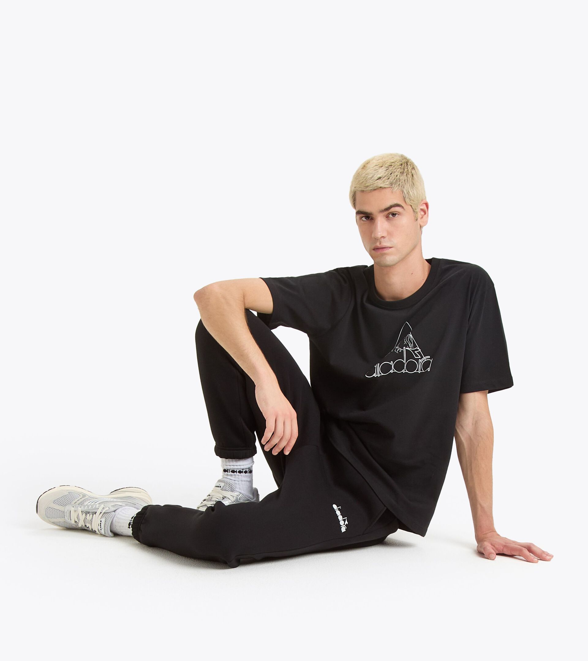 Pantaloni della tuta - Per ogni genere
 PANTS ROUTE NERO - Diadora