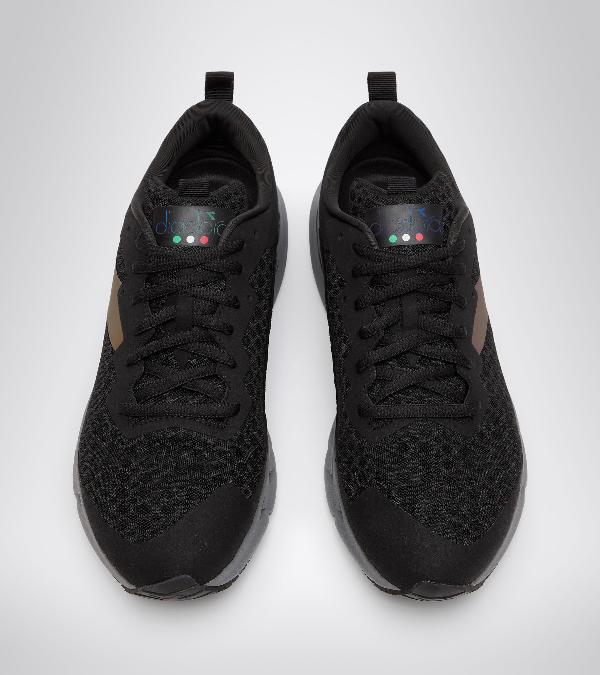 Footwear Sport UOMO MYTHOS BLUSHIELD VOLO HIP BLACK/STEEL GRAY Diadora