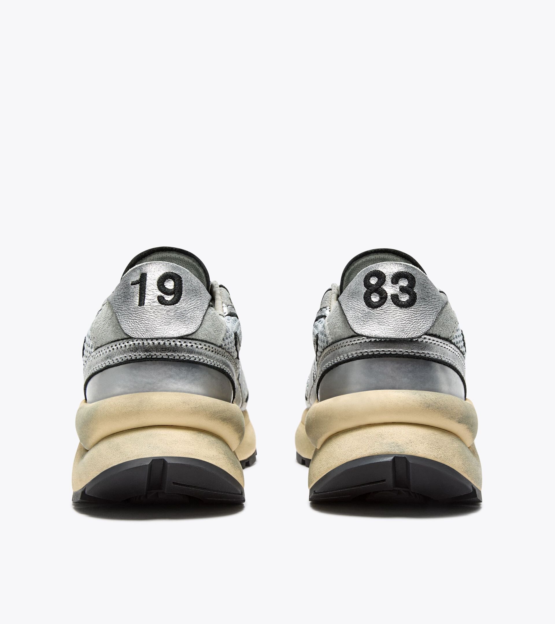 Sneaker Heritage in pelle - Donna MERCURY ELITE SILVER USED WN ARGENTO METALLIZZATO - Diadora