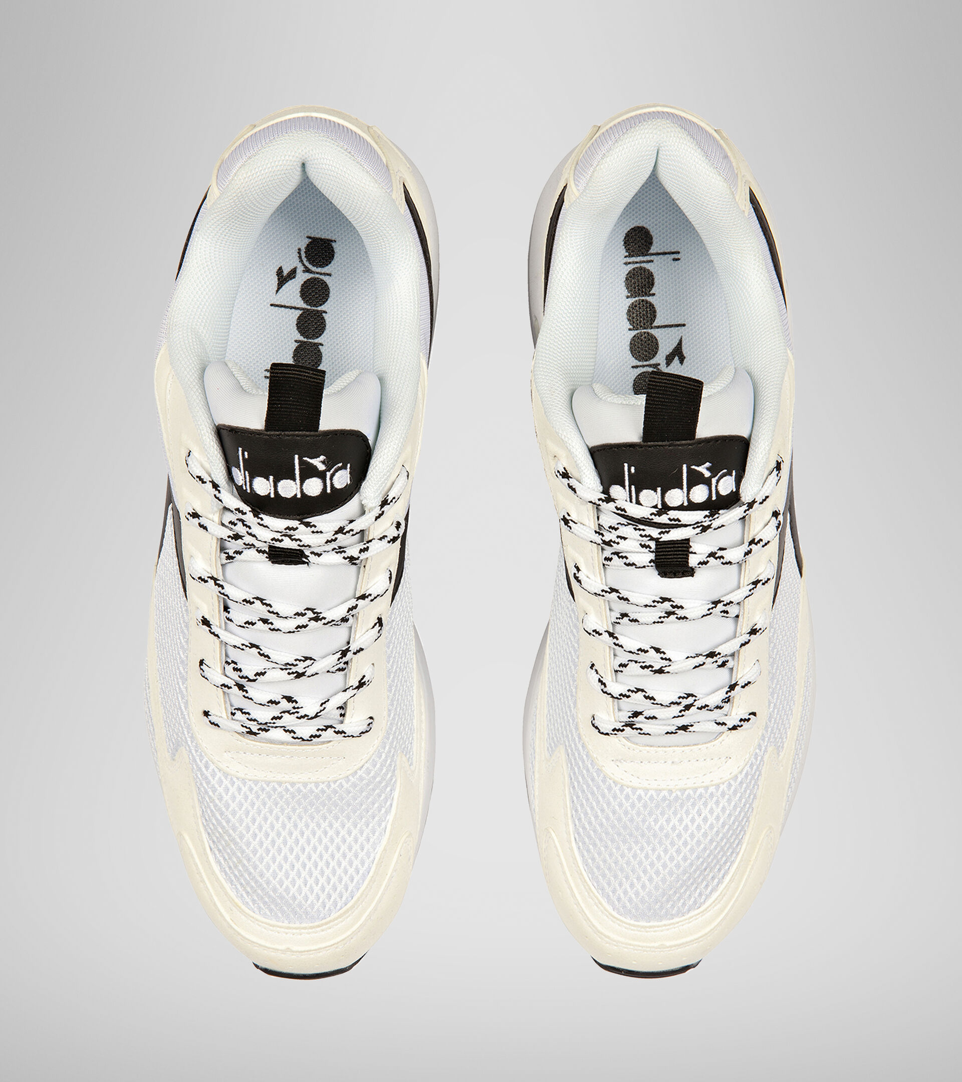 Trainer - Unisex DISTANCE 280 OPTICAL WHITE/BLACK - Diadora