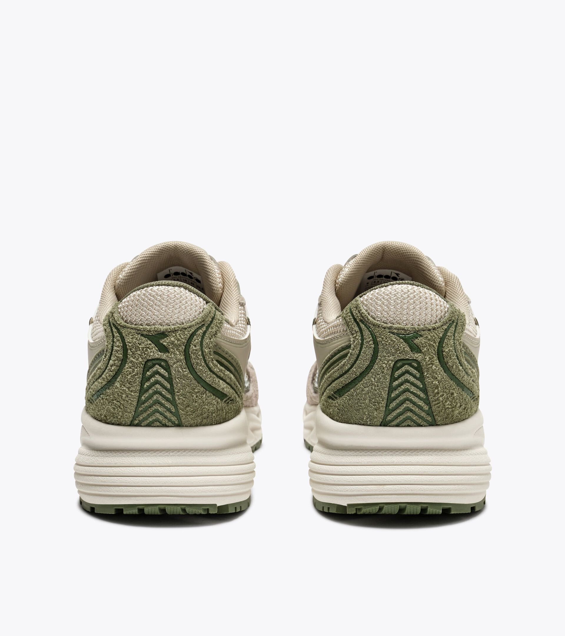 Sports sneakers - All-Gender MYTHOS STAR SILVER GREEN /BRONZE GREEN - Diadora