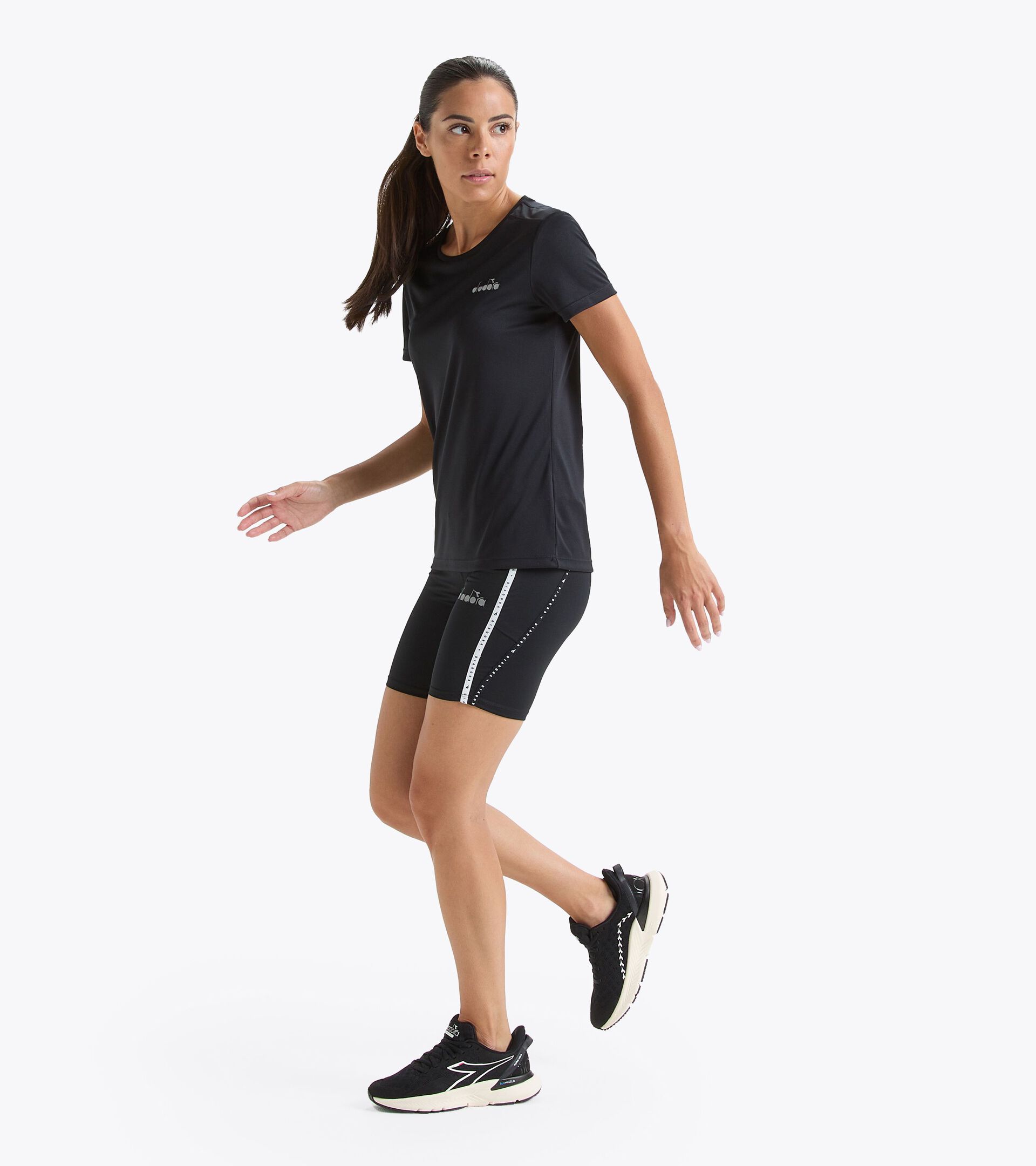 Lauf-T-Shirt - Damen L. SS T-SHIRT RUN SCHWARZ - Diadora