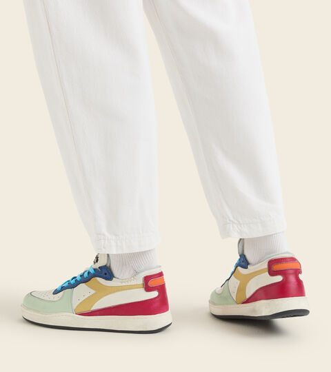 MI BASKET ROW CUT, BIANCO INVERNO/PEPERONCINO ROS Zapatilla Heritage - Unisex MI BASKET ROW CUT BIANCO INVERNO/PEPERONCINO ROS - Diadora