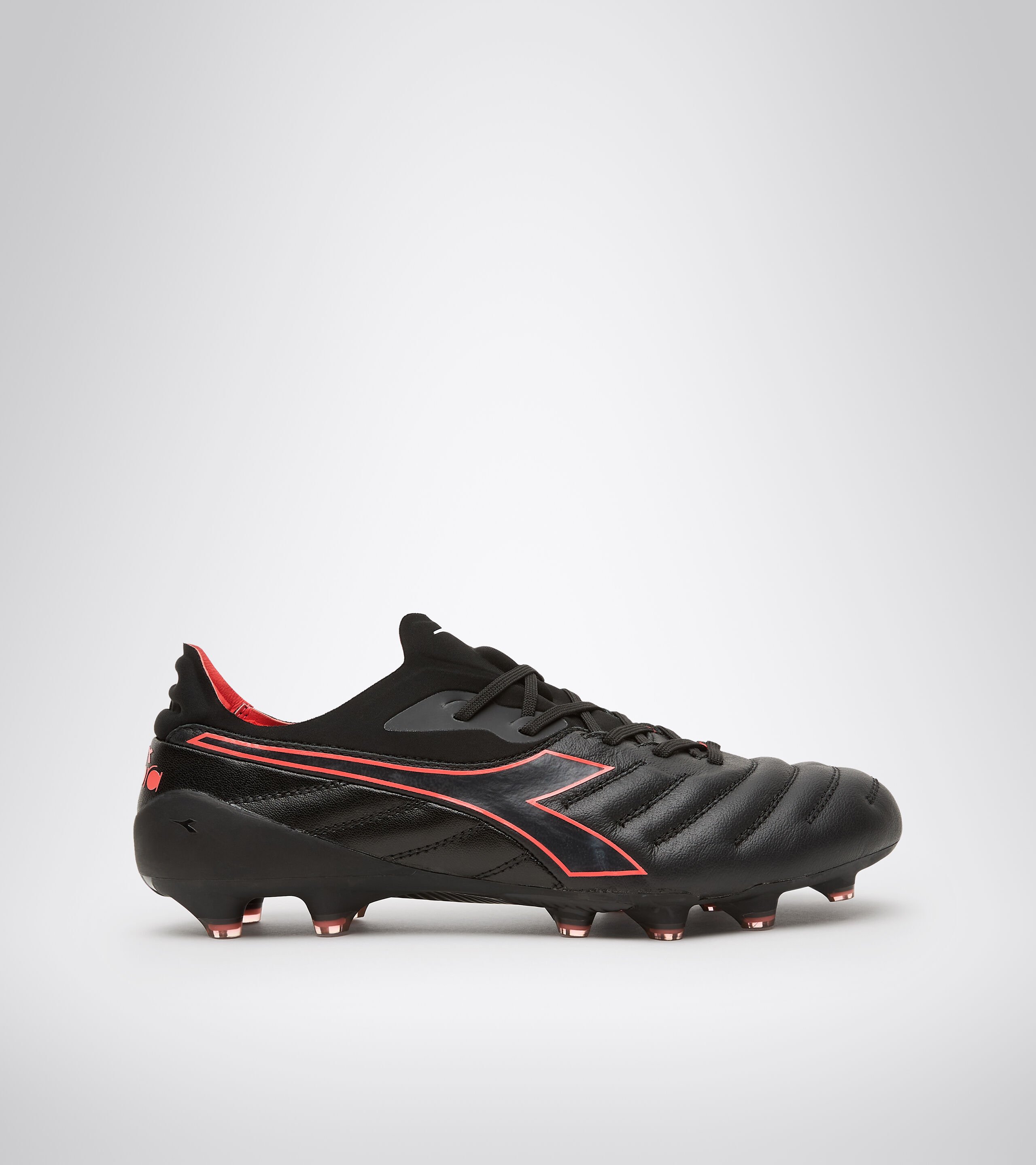 diadora mens soccer cleats