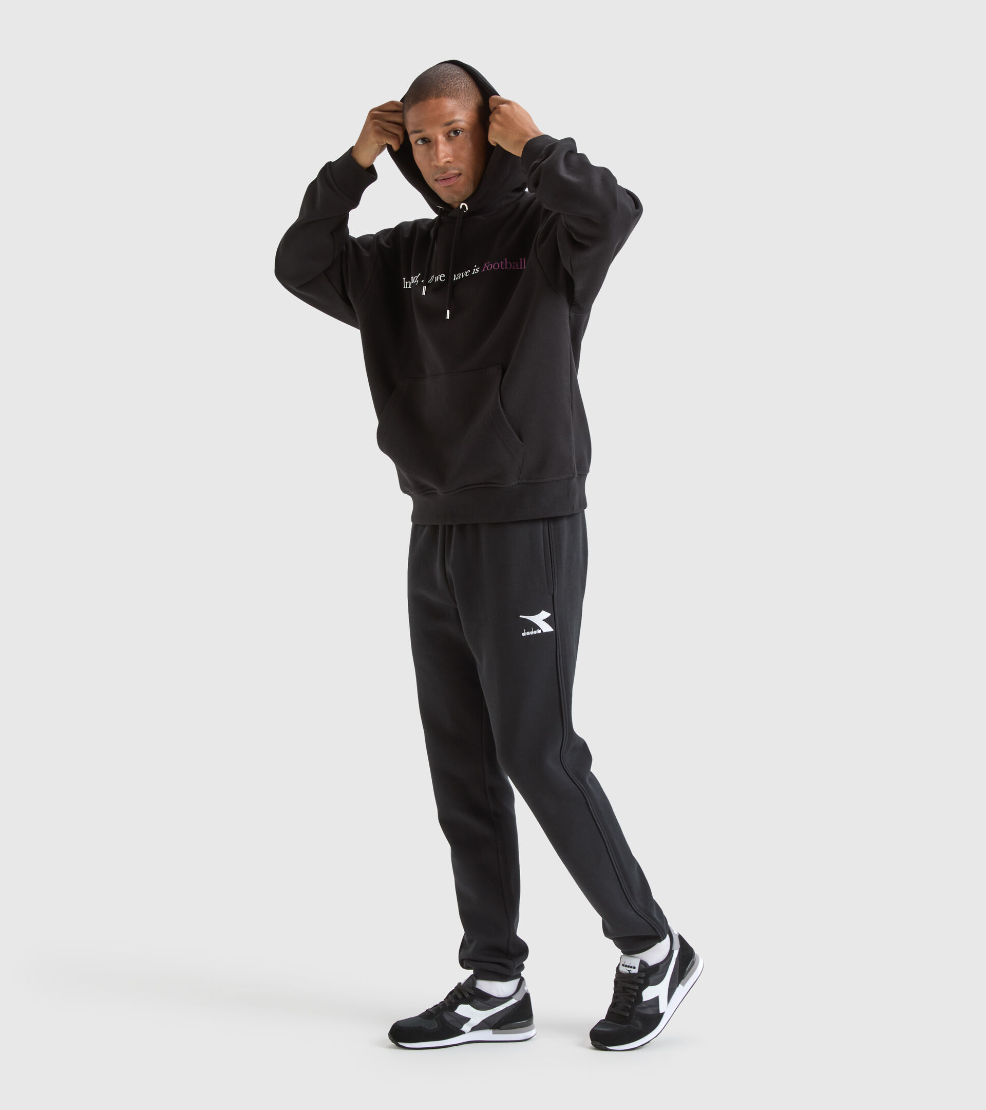 Sweat de sport Throwback - Unisexe HOODIE CLASSIC STORY  FI NOIR - Diadora