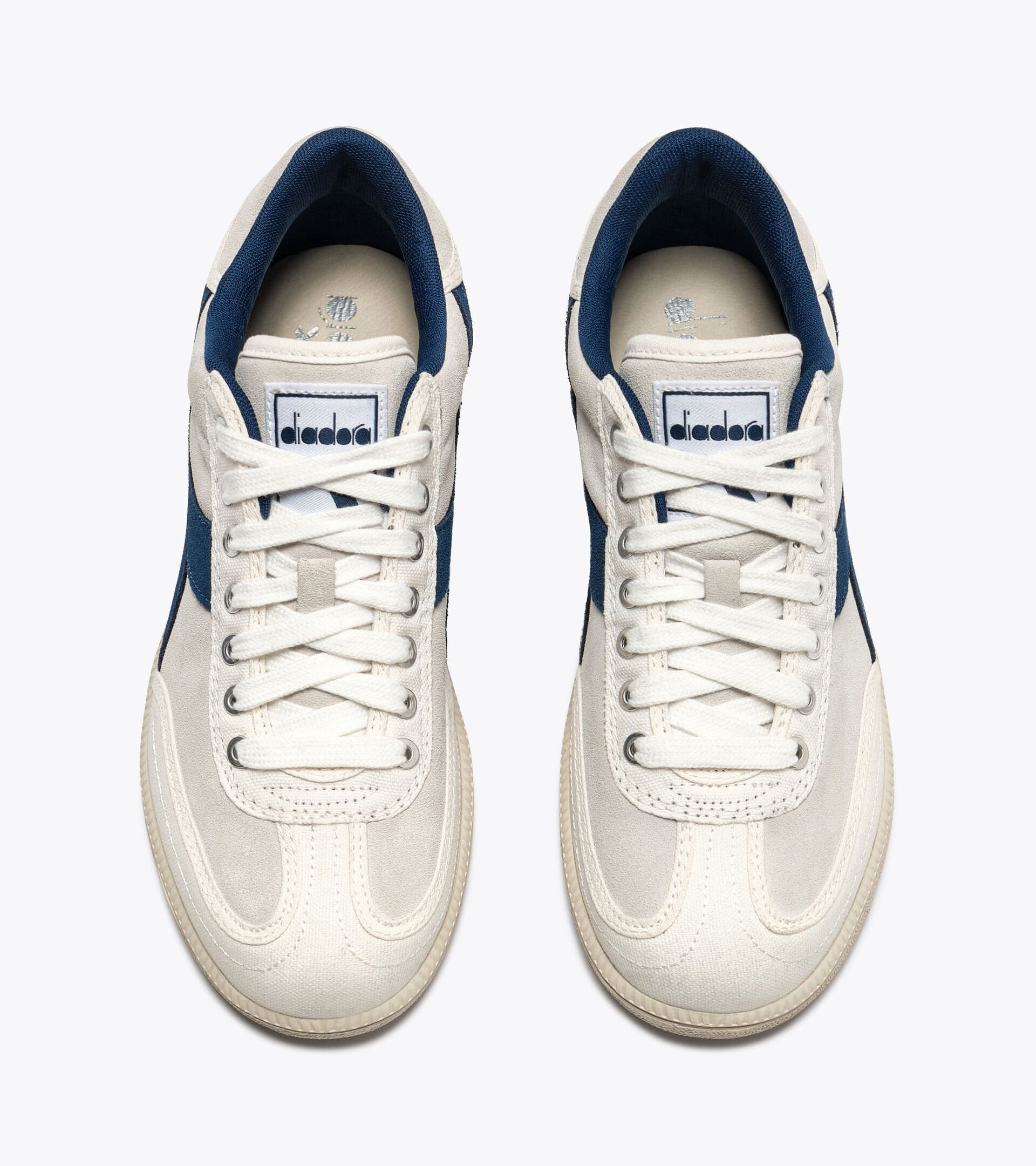 Zapatilla retro-running de ante - Para todos los g&eacute;neros
 TRAINER SUEDE POSEIDON - Diadora