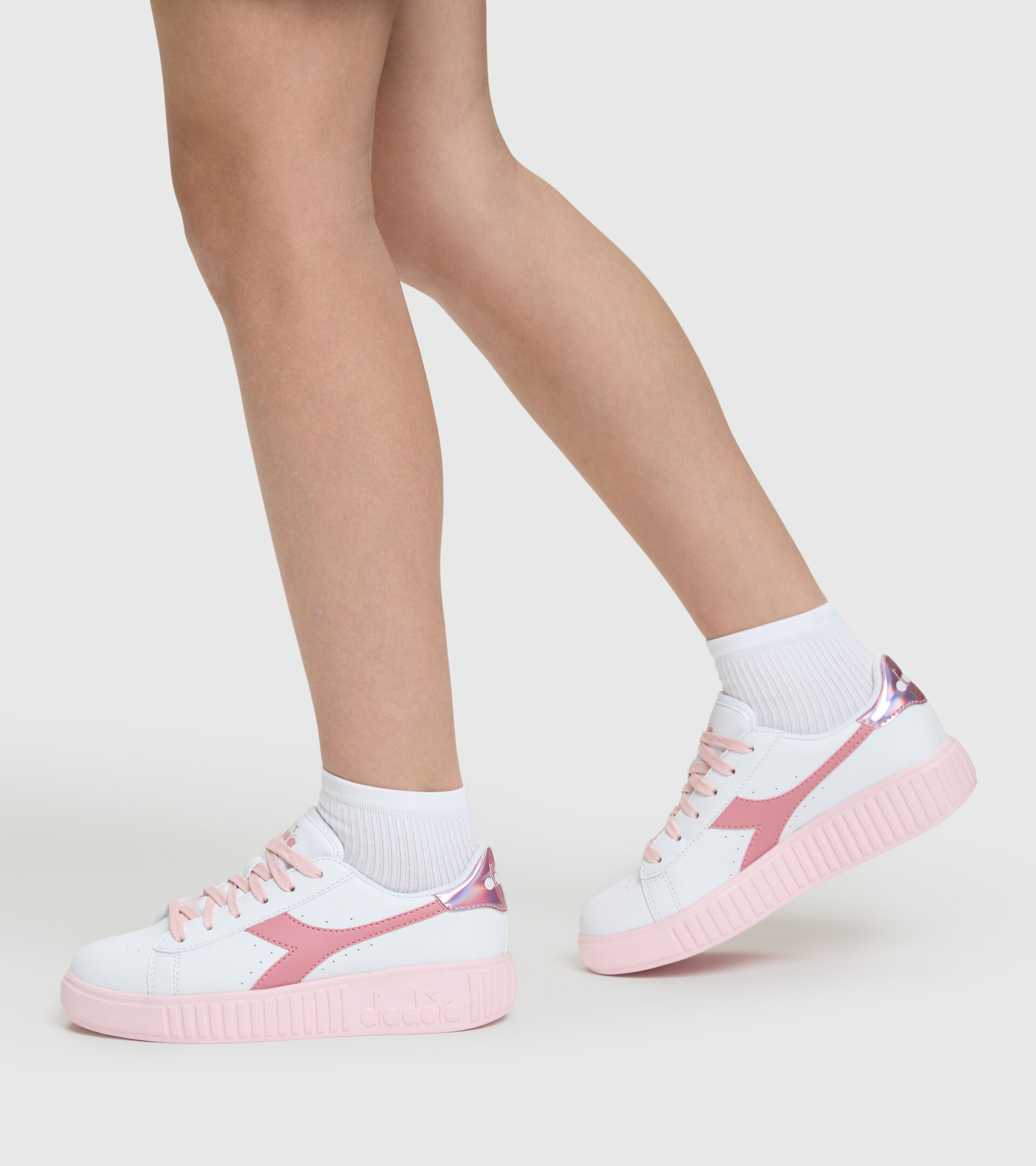 Sports shoes - Youth 8-16 years GAME STEP GS WHITE/SWEET PINK - Diadora
