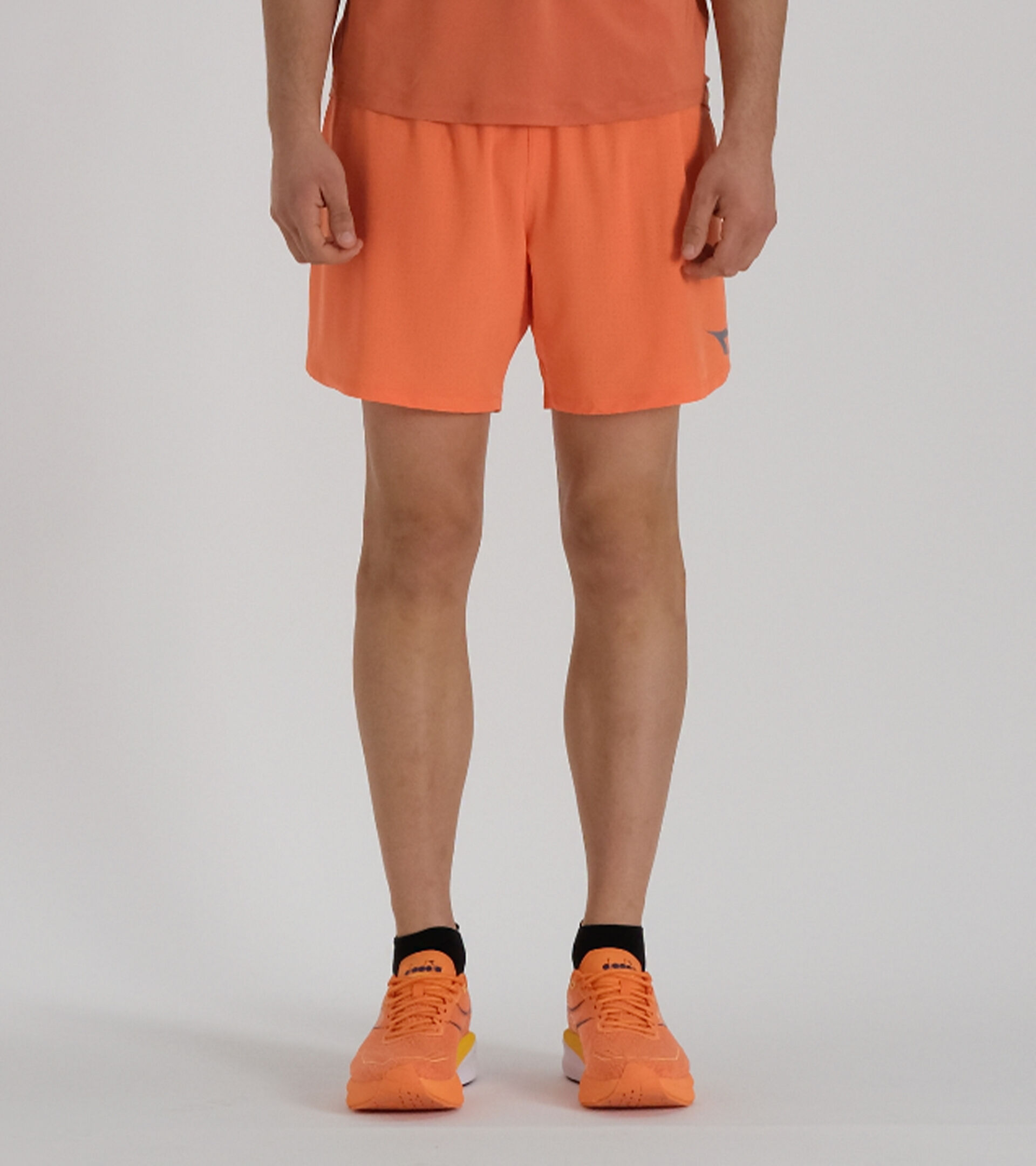 Laufshorts 2 in 1 - Training - Herren SHORTS 2IN1 5'' RUN CREW ORANGE NEKTARINE - Diadora