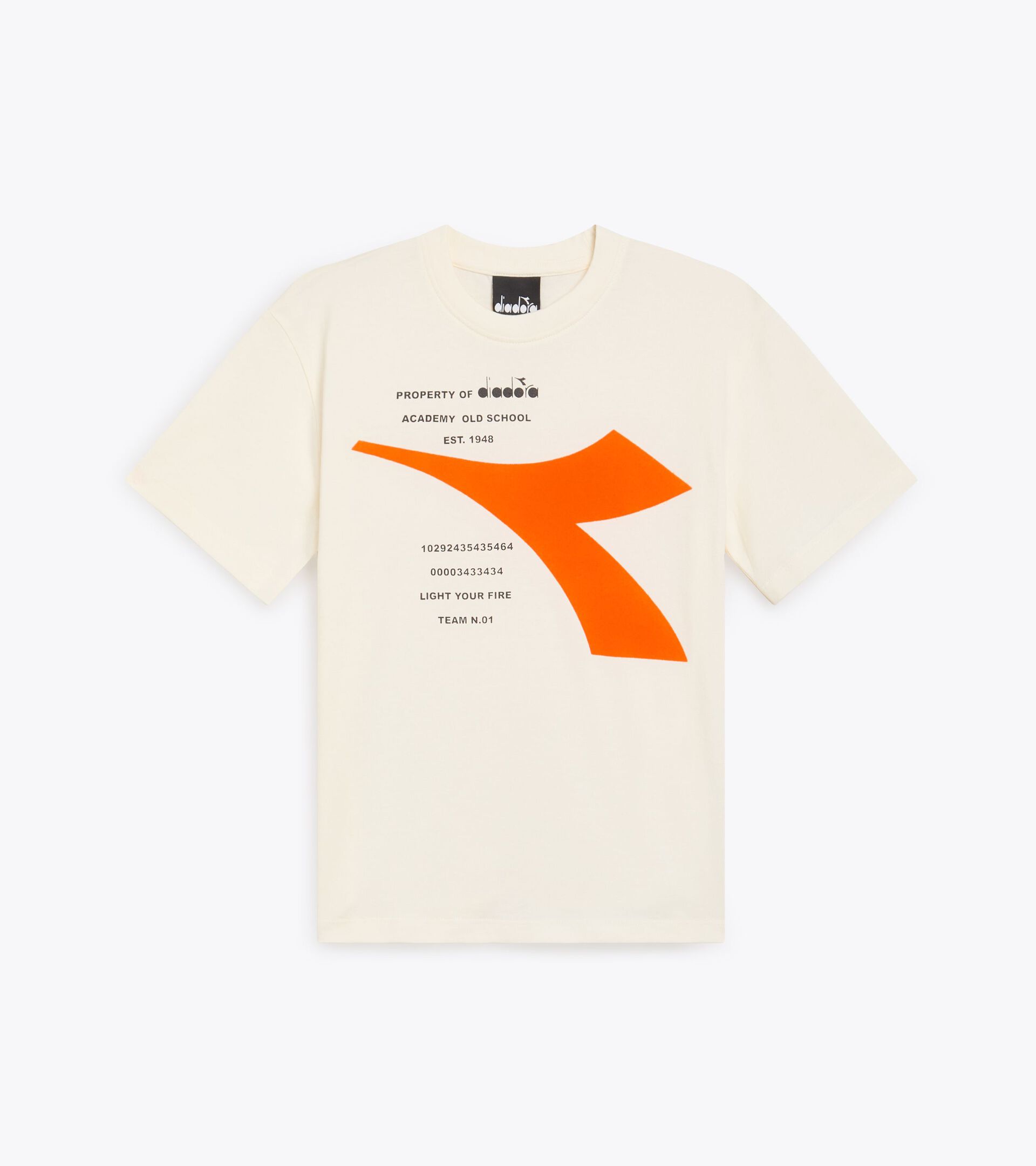 T-shirt with a contrasted logo - Boy JB. T-SHIRT SS FREGIO SOLITARY STAR - Diadora