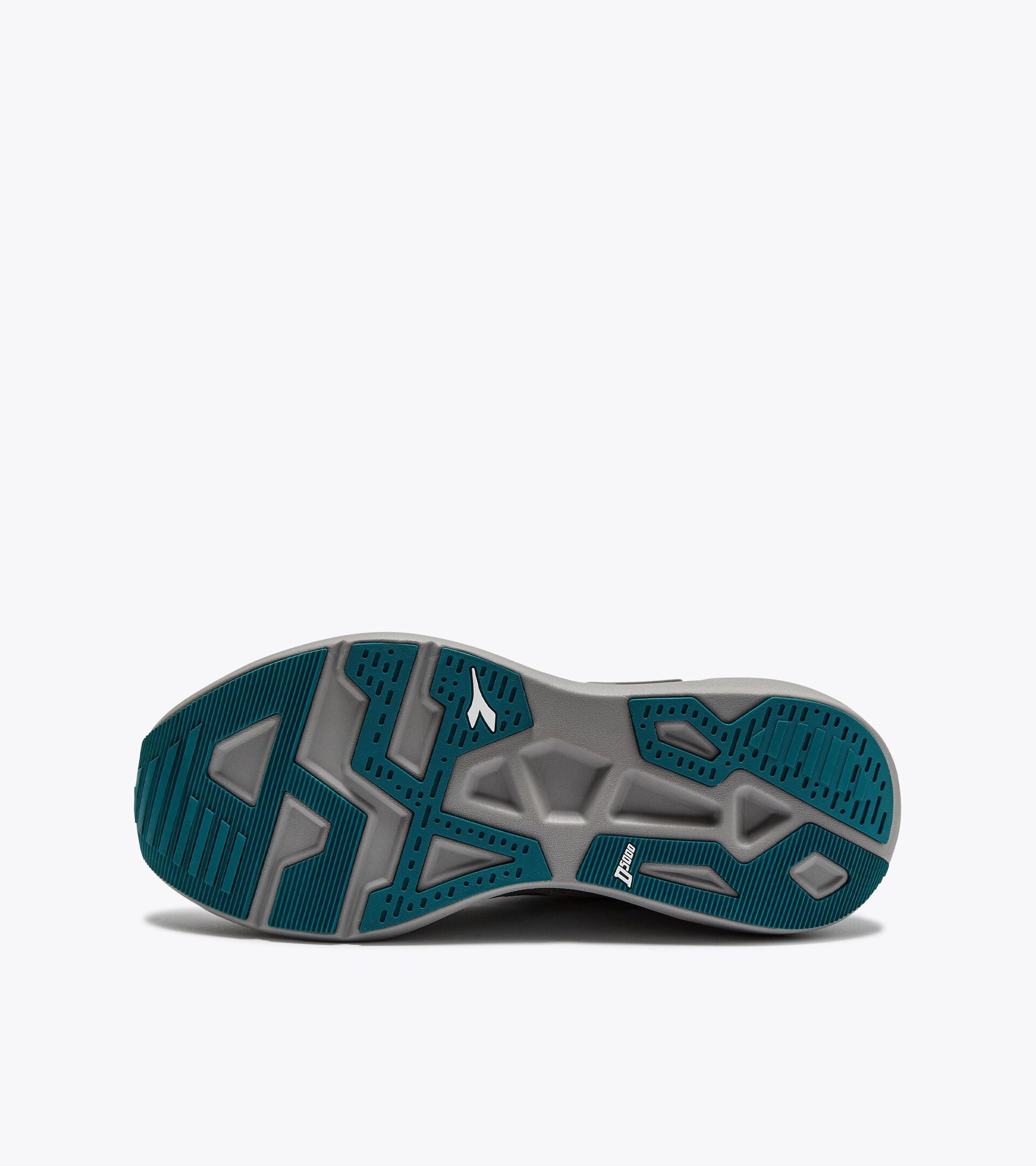 Neutral running shoe - Comfort and stability - Men&rsquo;s CELLULA 2 CHISELED STONE /STEEL GRAY - Diadora
