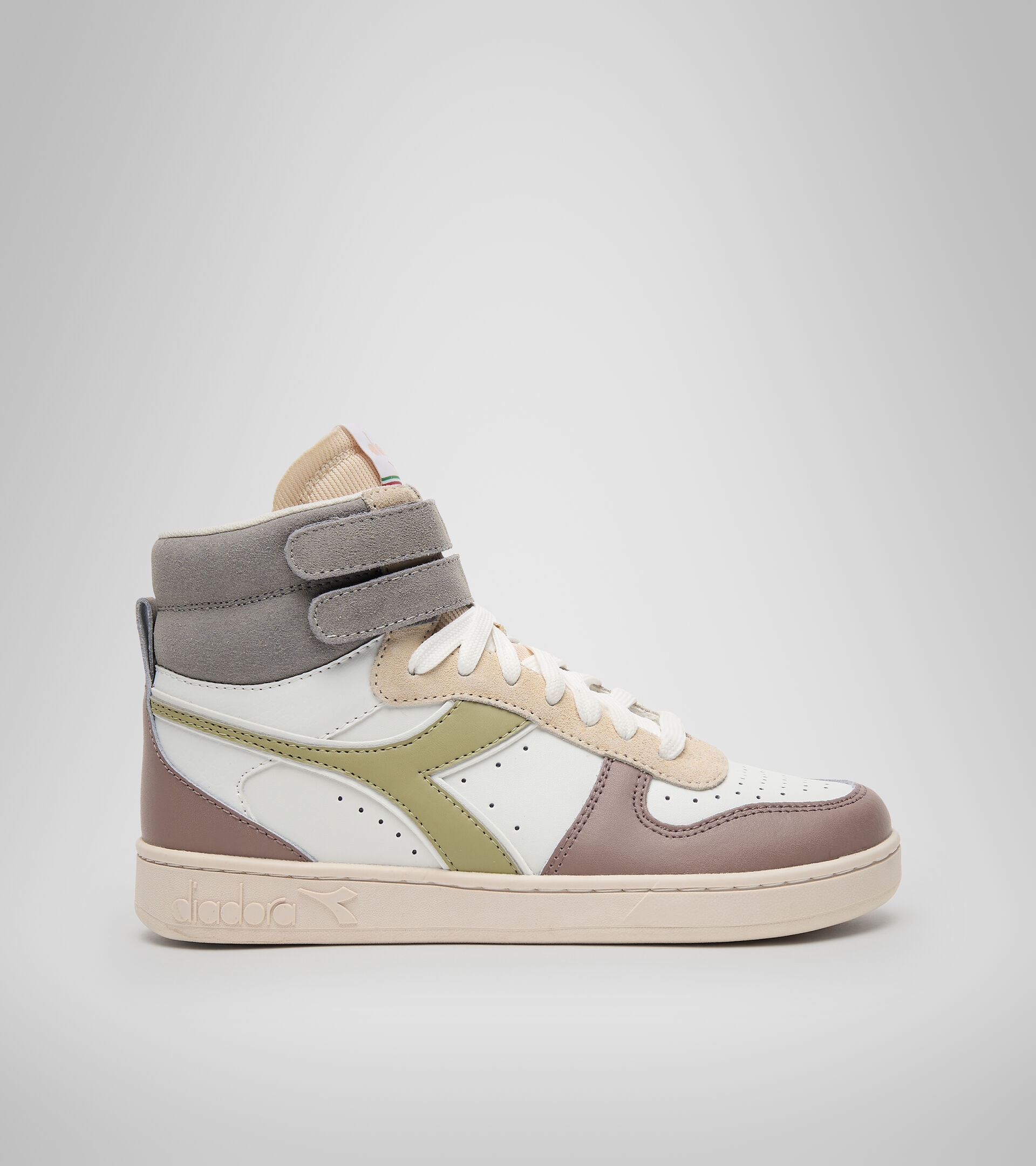 Sports shoes - Women MAGIC BASKET MID ICONA WN WHITE/ANTLER/FLINT GRAY - Diadora