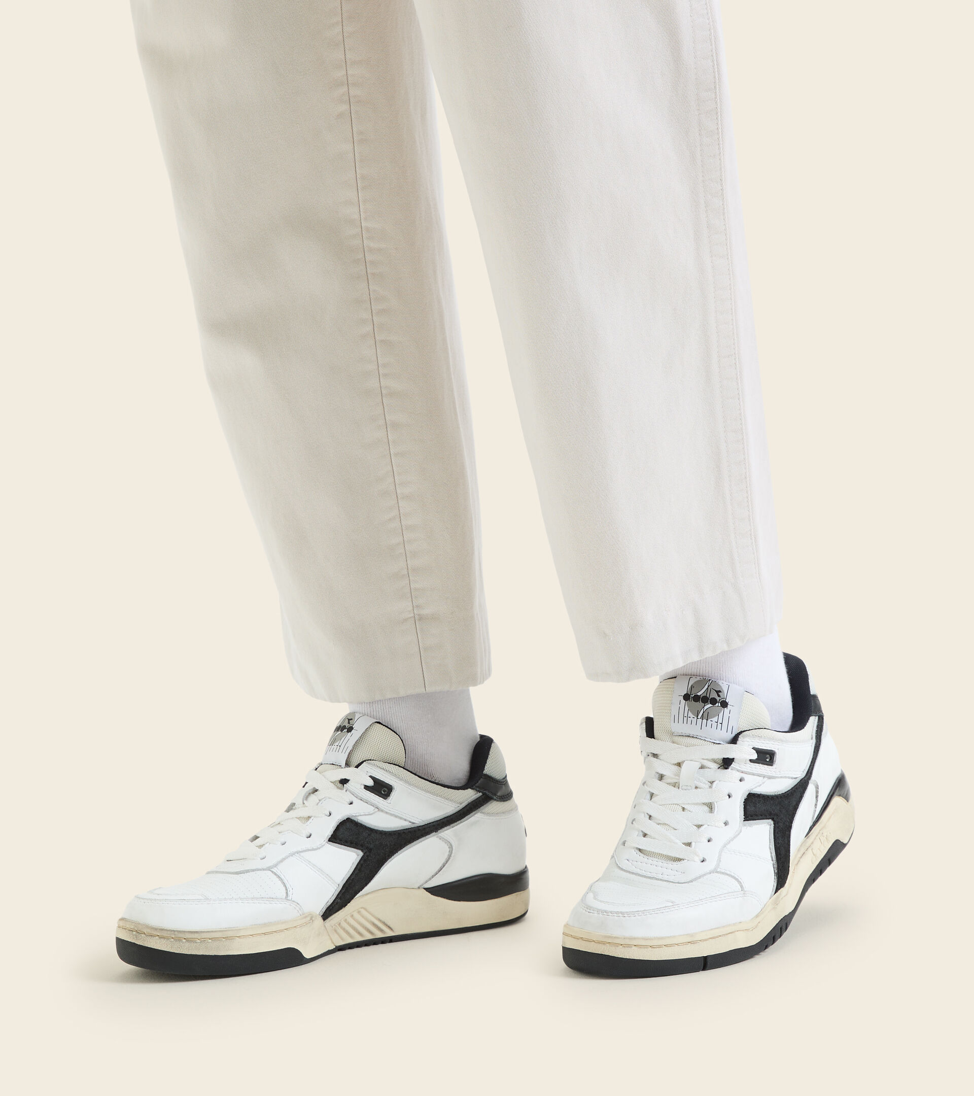 Heritage-Schuh Made in Italy - Unisex B.560 USED ITALIA BLANC/NOIR (C0351). - Diadora