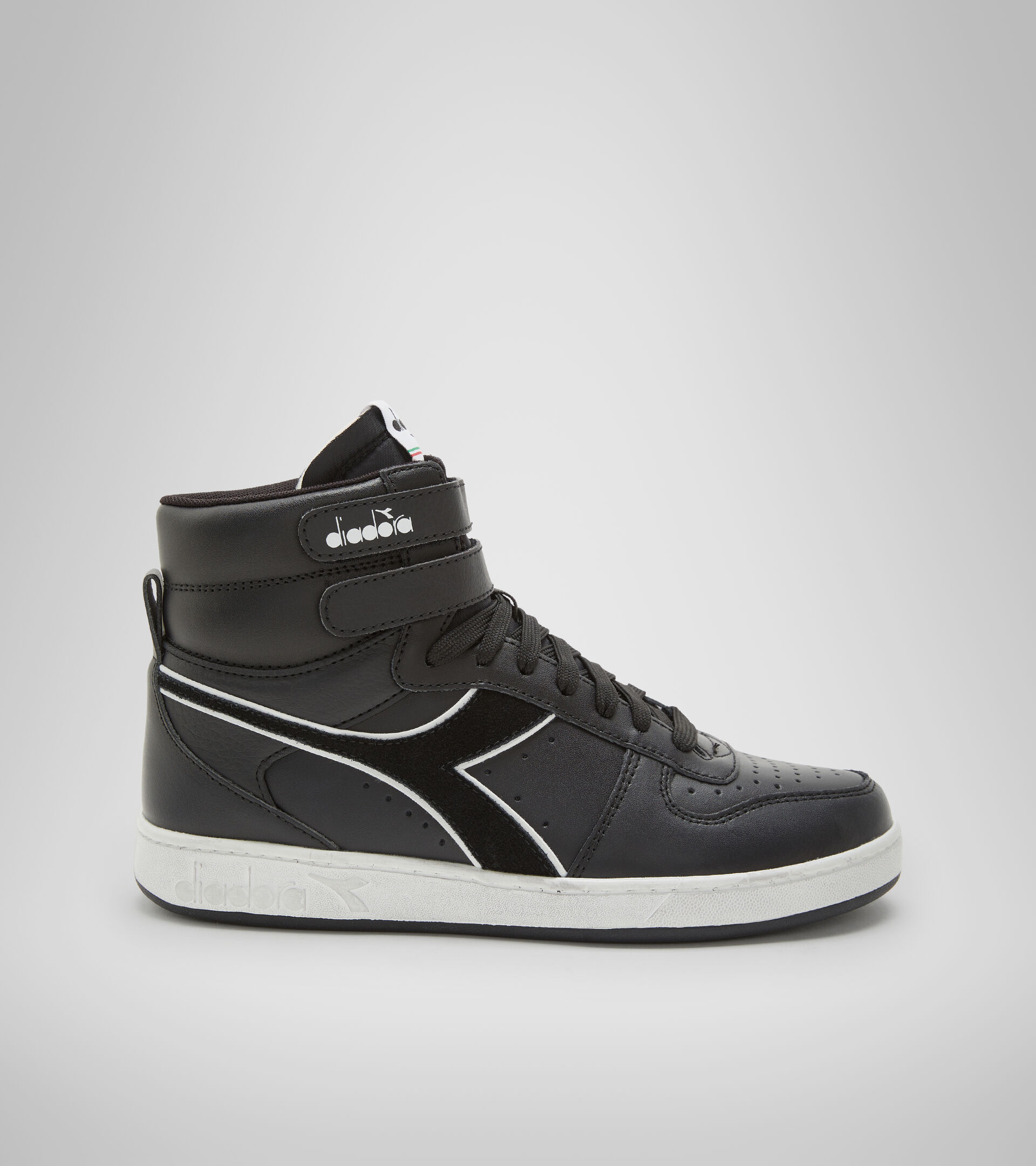 Sports shoes - Unisex MAGIC BASKET MID ICONA LEATHER BLACK/BLACK - Diadora