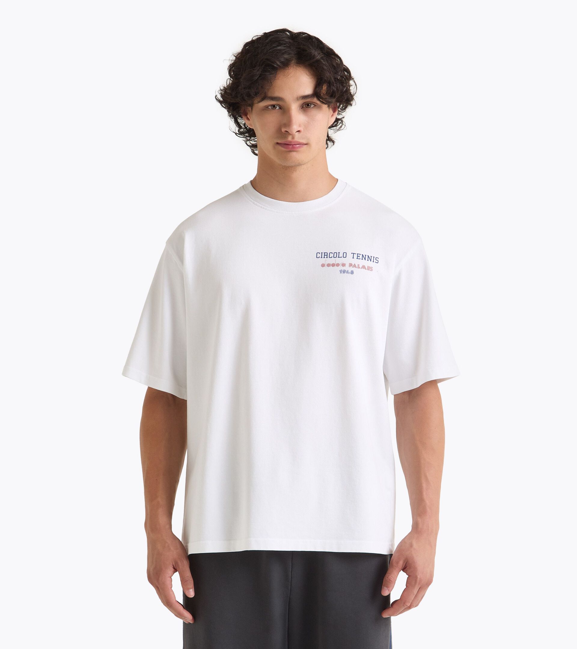Camiseta Legacy con estampado de archivo - Para todos los géneros T-SHIRT SS LEGACY II BLANCO VIVO - Diadora
