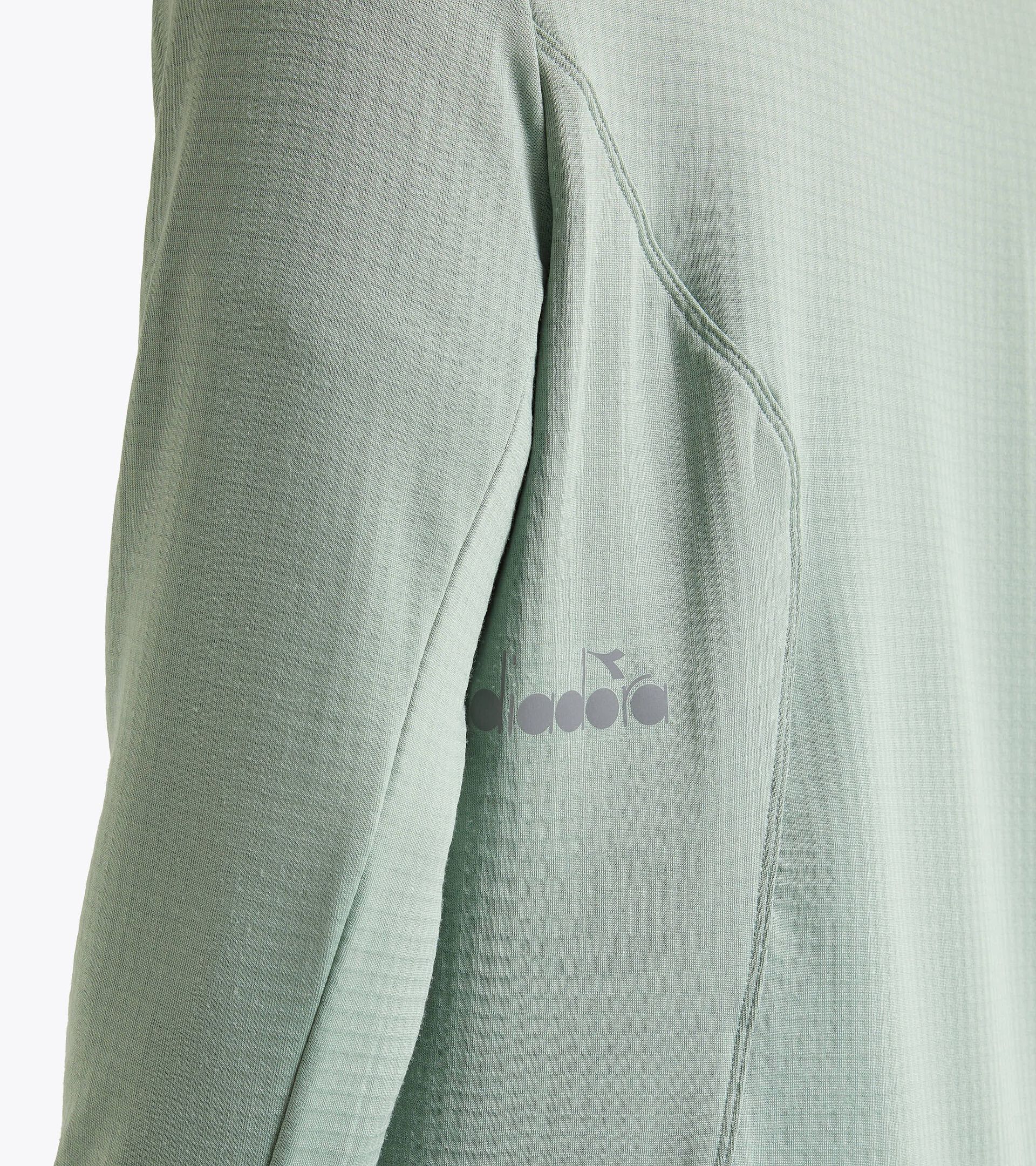 Thermoregulating fleece with FIBRAZERO fabric - Winter Protection - Men’s
WARM UP WINTER PROTECTION ICEBERG GREEN - Diadora