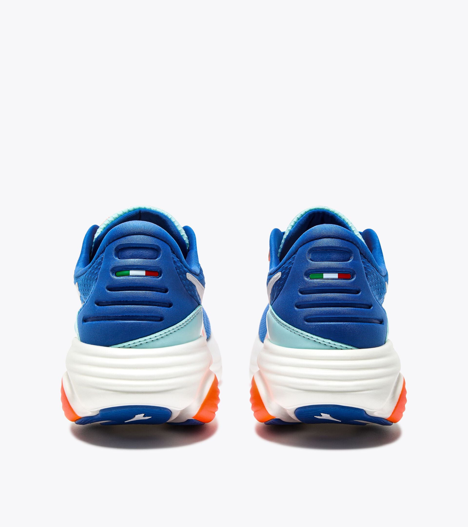 Chaussures de running Made in Italy - L&eacute;g&egrave;ret&eacute; et amorti - Pour tous les genres ATOMO STAR BLUE LAPIS/SPA RETREAT/WHITE - Diadora