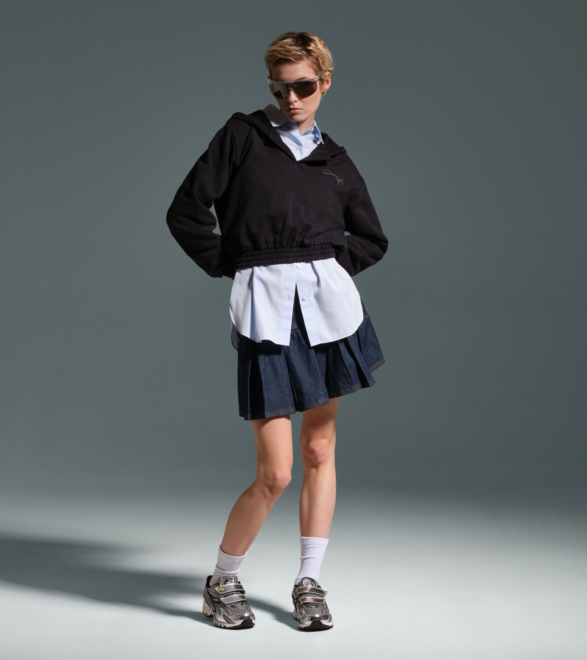 Sweatshirt aus schwere Baumwolle im Retrostil - Damen

 L. HOODIE AVENUE LAB ANTHRAZIT - Diadora