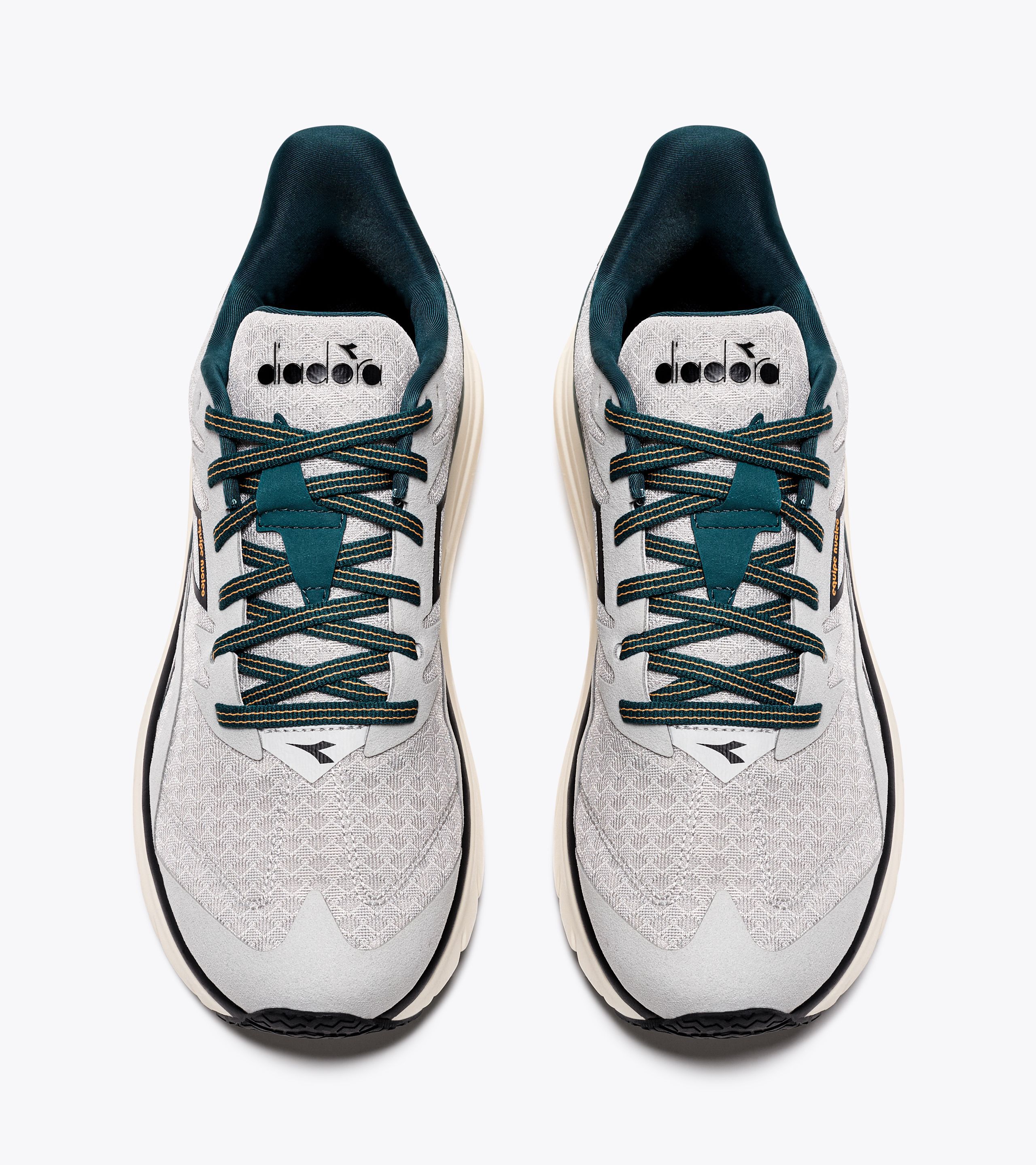 Diadora walking clearance shoes