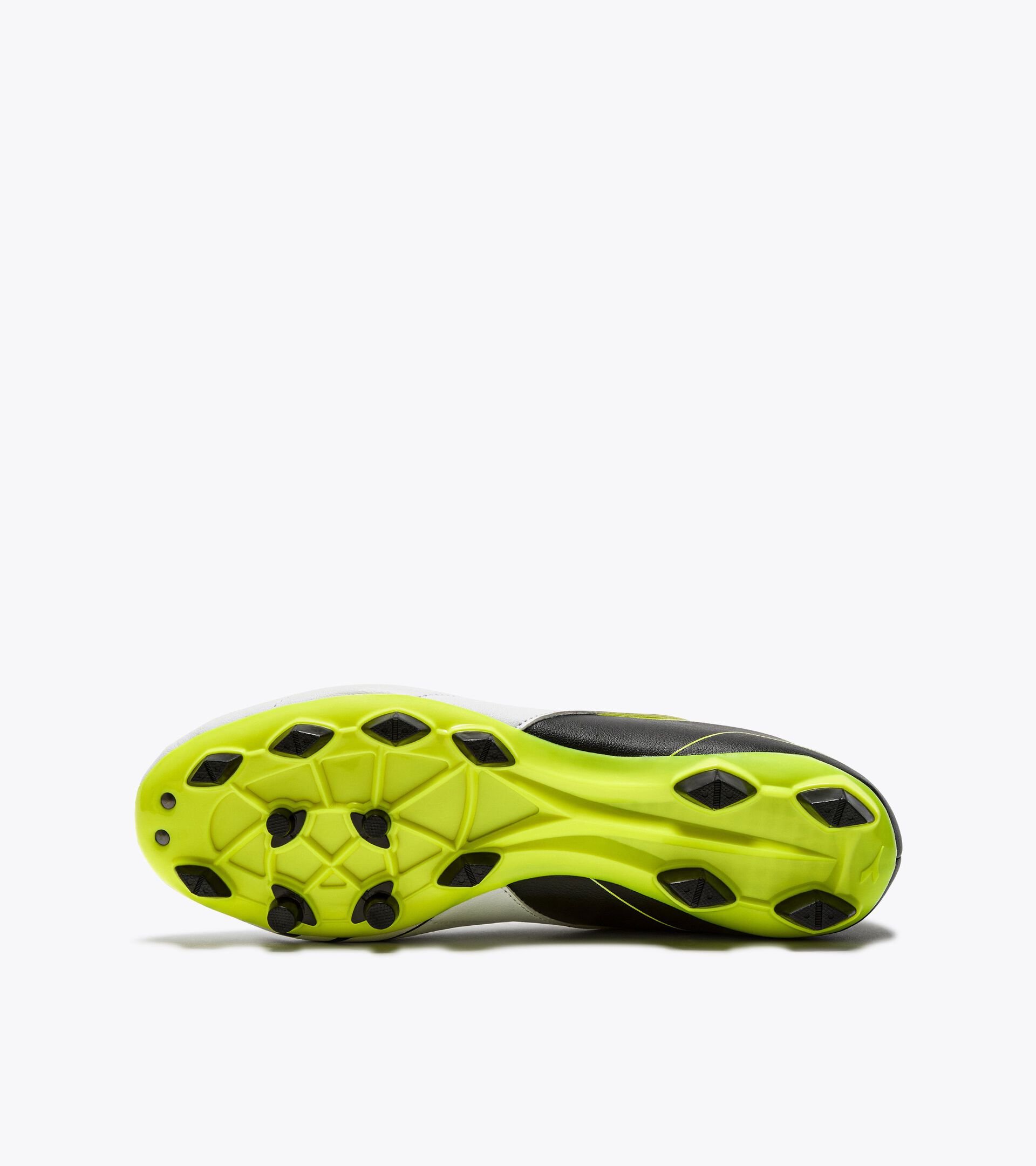 Chaussures de football pour terrains compacts - Homme MAXIMUS ICON R LPU NOIR/BLANC/JAUNE FL DD - Diadora