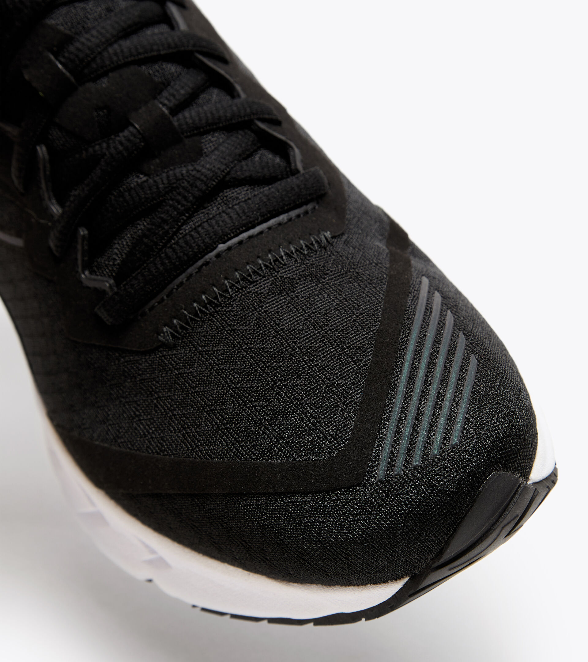 Chaussures de running - Homme MYTHOS BLUSHIELD VOLO HIP 2 NOIR/NOIR - Diadora