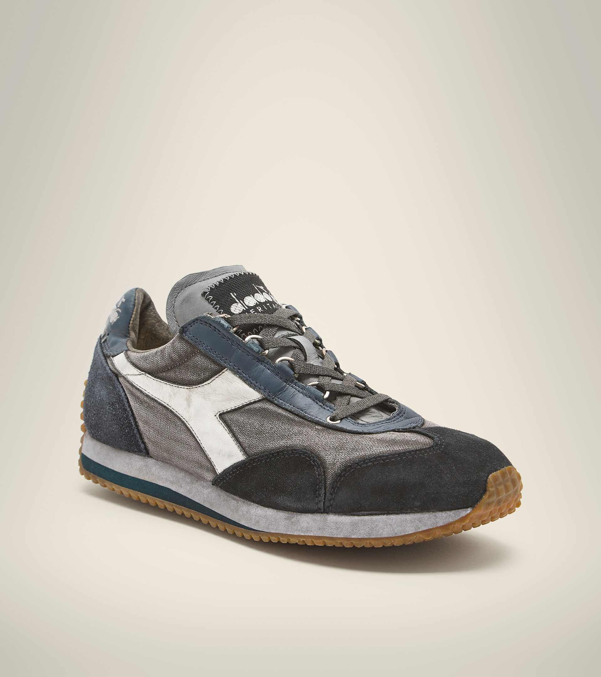 Heritage shoe - Unisex EQUIPE H DIRTY STONE WASH EVO ICE GRAY - Diadora