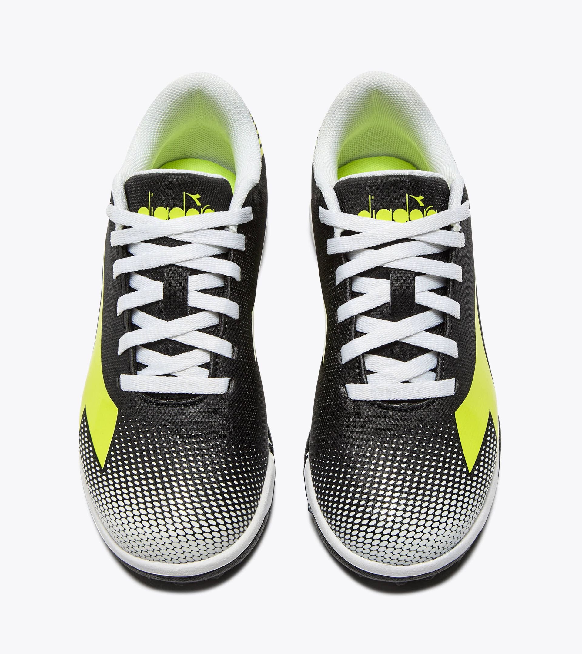 Calcio boots for synthetic grounds - Junior
 PICHICHI 8 TF JR BLACK/FLUO YELLOW DIADORA - Diadora