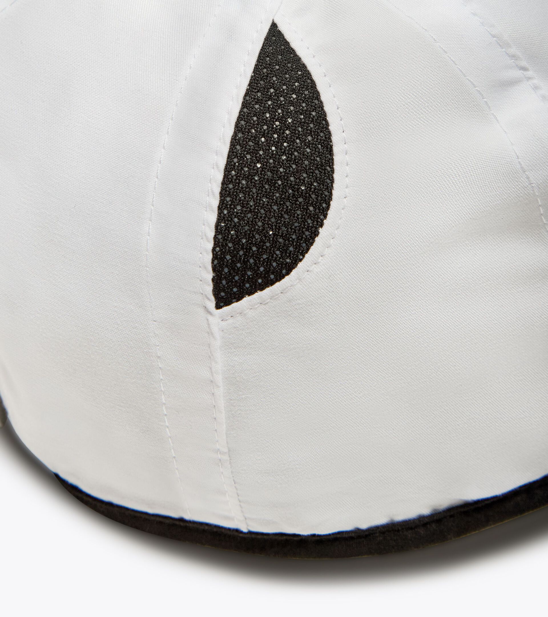 Accessories Sport UNISEX ADJUSTABLE CAP WHITE/BLACK Diadora