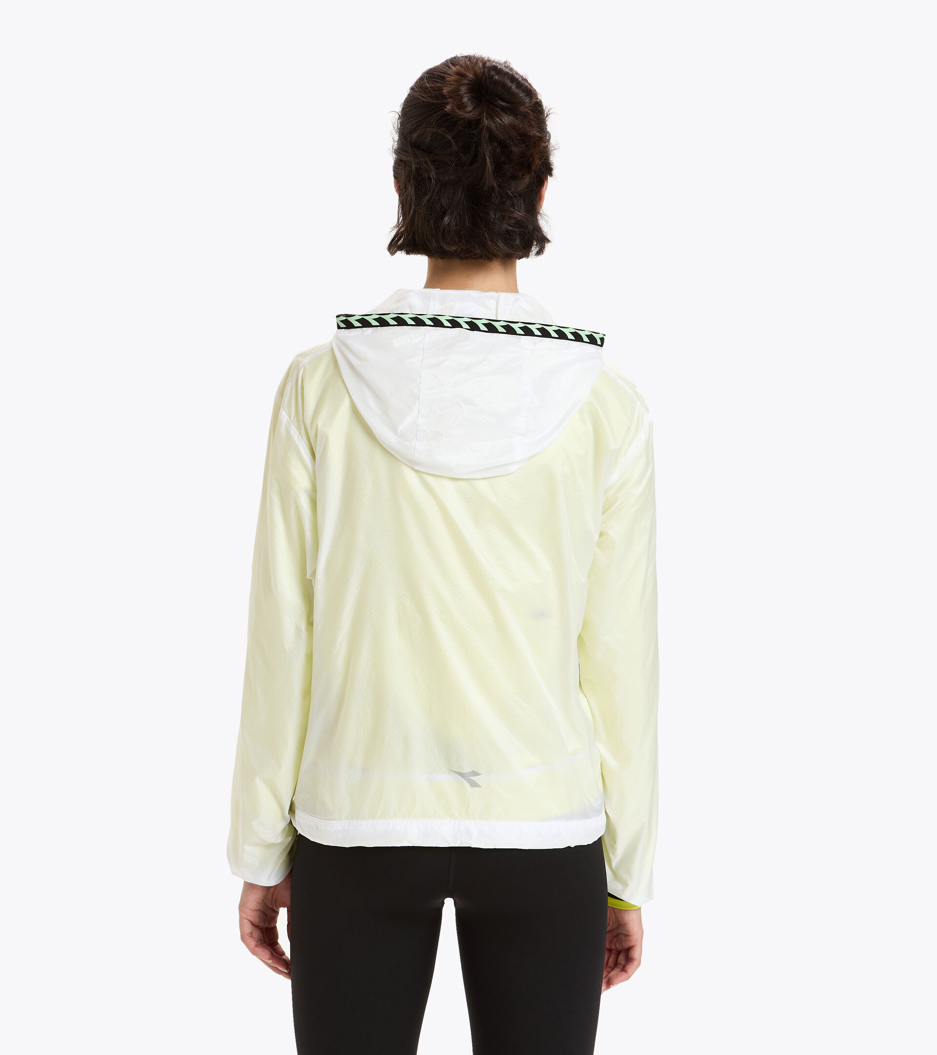 Running windbreaker - Women L. MULTILAYER JACKET BE ONE OPTICAL WHITE - Diadora