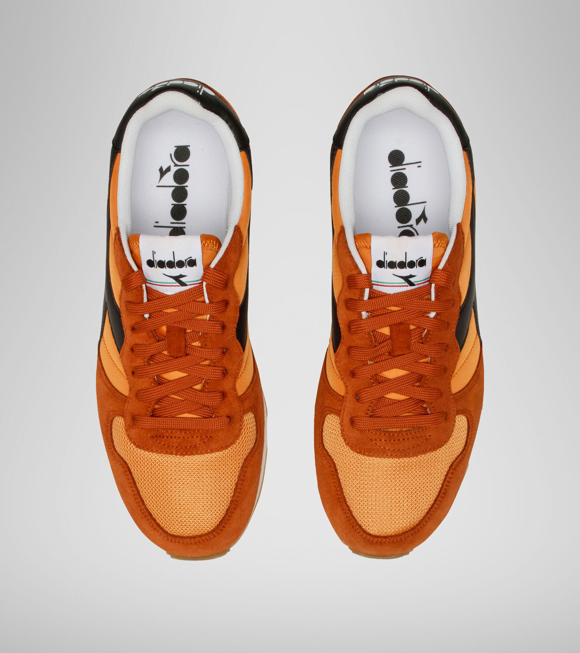 Footwear Sportswear UNISEX CAMARO MRRN FIAMMA DORATA/MRRN SOLE D Diadora