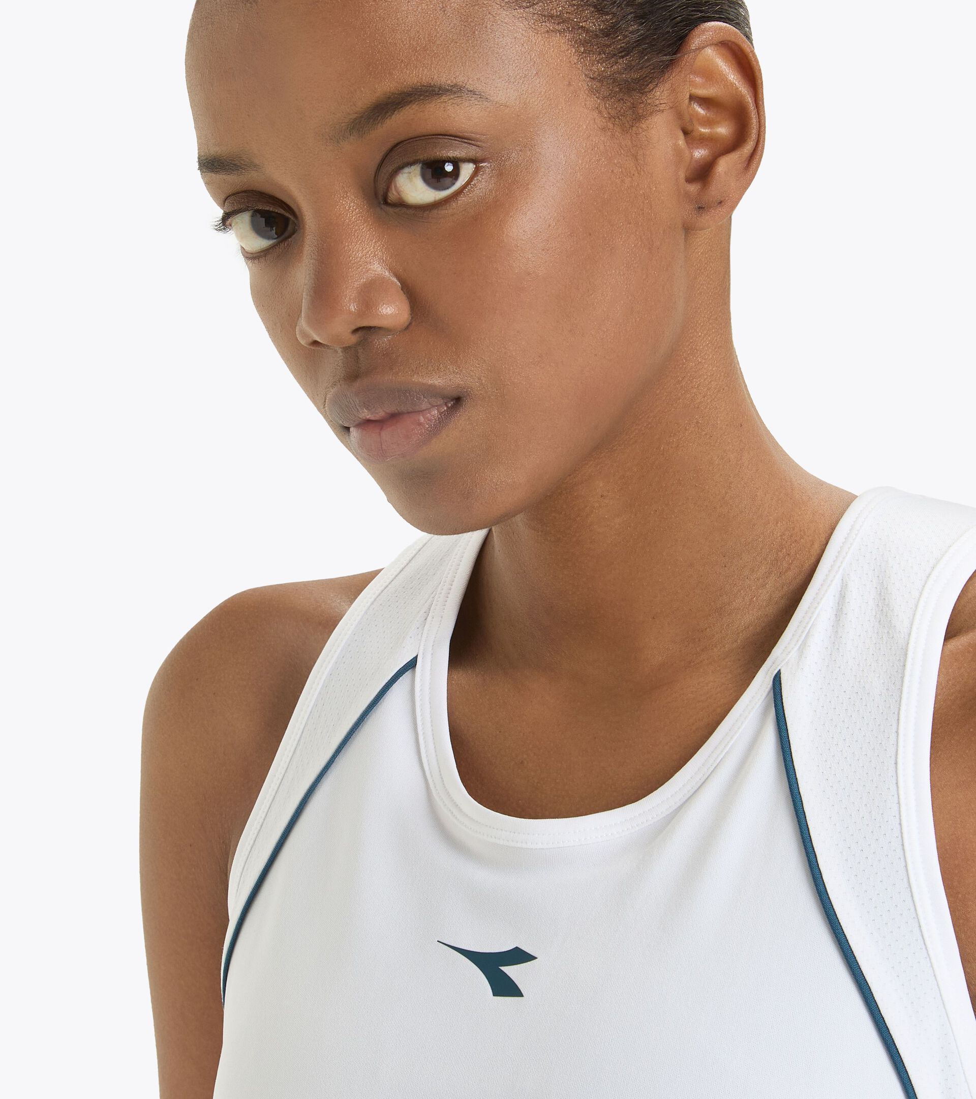 Camiseta sin mangas de tenis con espalda nadadora - Mujer
 L. TANK CORE BLANCO VIVO - Diadora